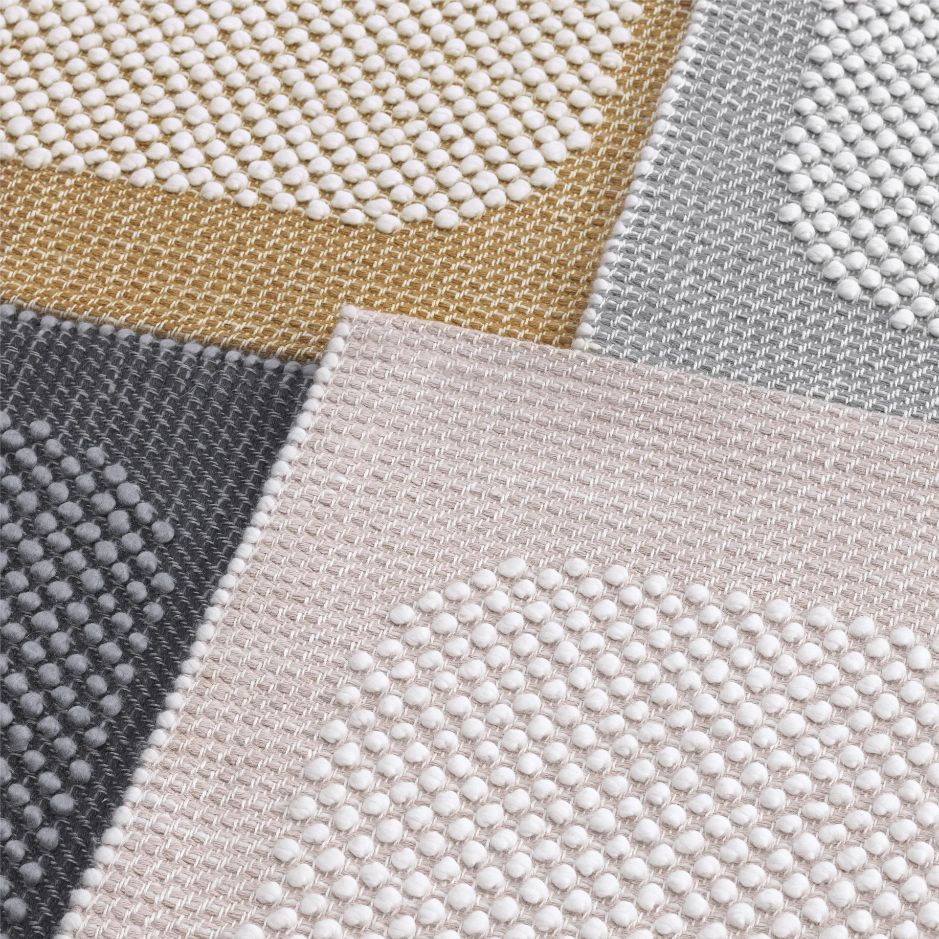 Pebble Teppich 170 x 240cm, Pale rose Muuto