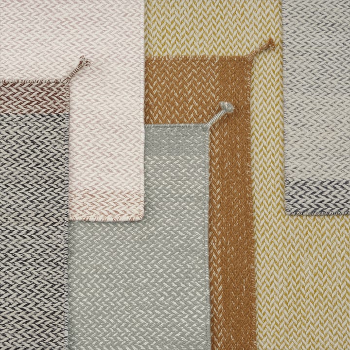 Ply Wollteppich 200 x 300cm, Light Rose Muuto