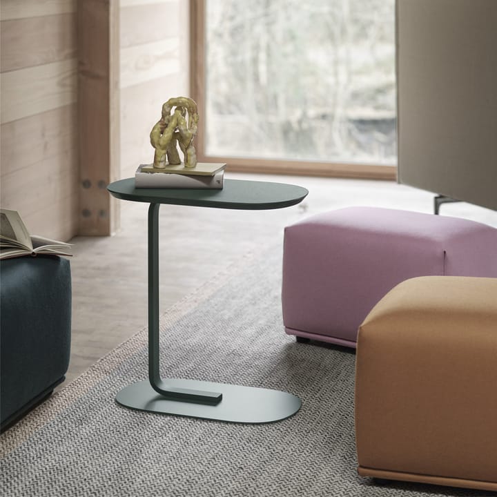 Relate Beistelltisch H: 73,5cm, Smoked oak-Black Muuto