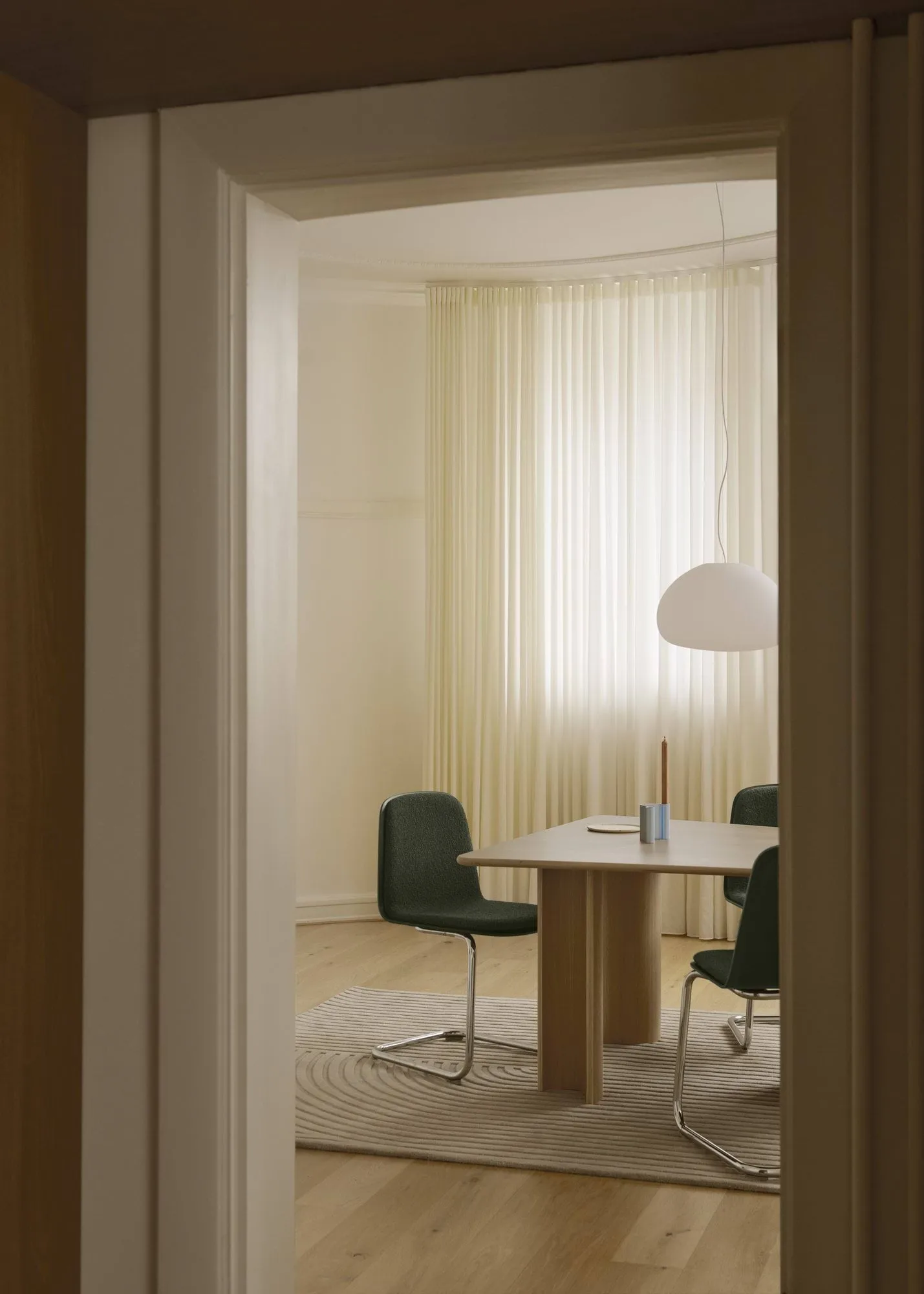 Relevo Rug Quattro Wollteppich, Taupe, 170x240 cm Muuto