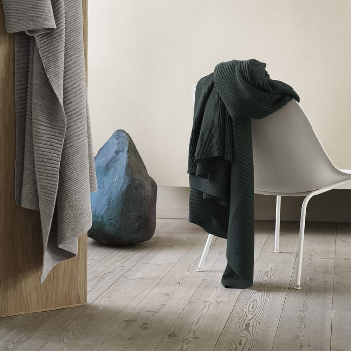 Rhythm Wolldecke 130 x 160cm, Dark green Muuto