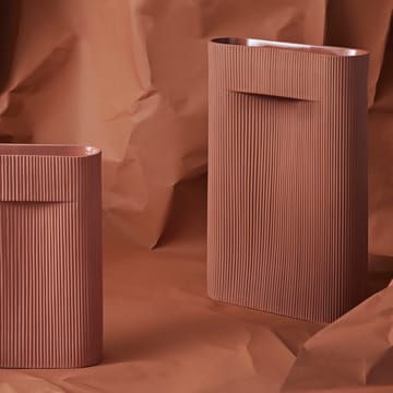 Ridge Vase 35cm - Terracotta - Muuto