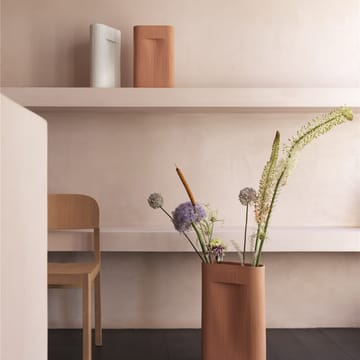Ridge Vase 35cm - Terracotta - Muuto