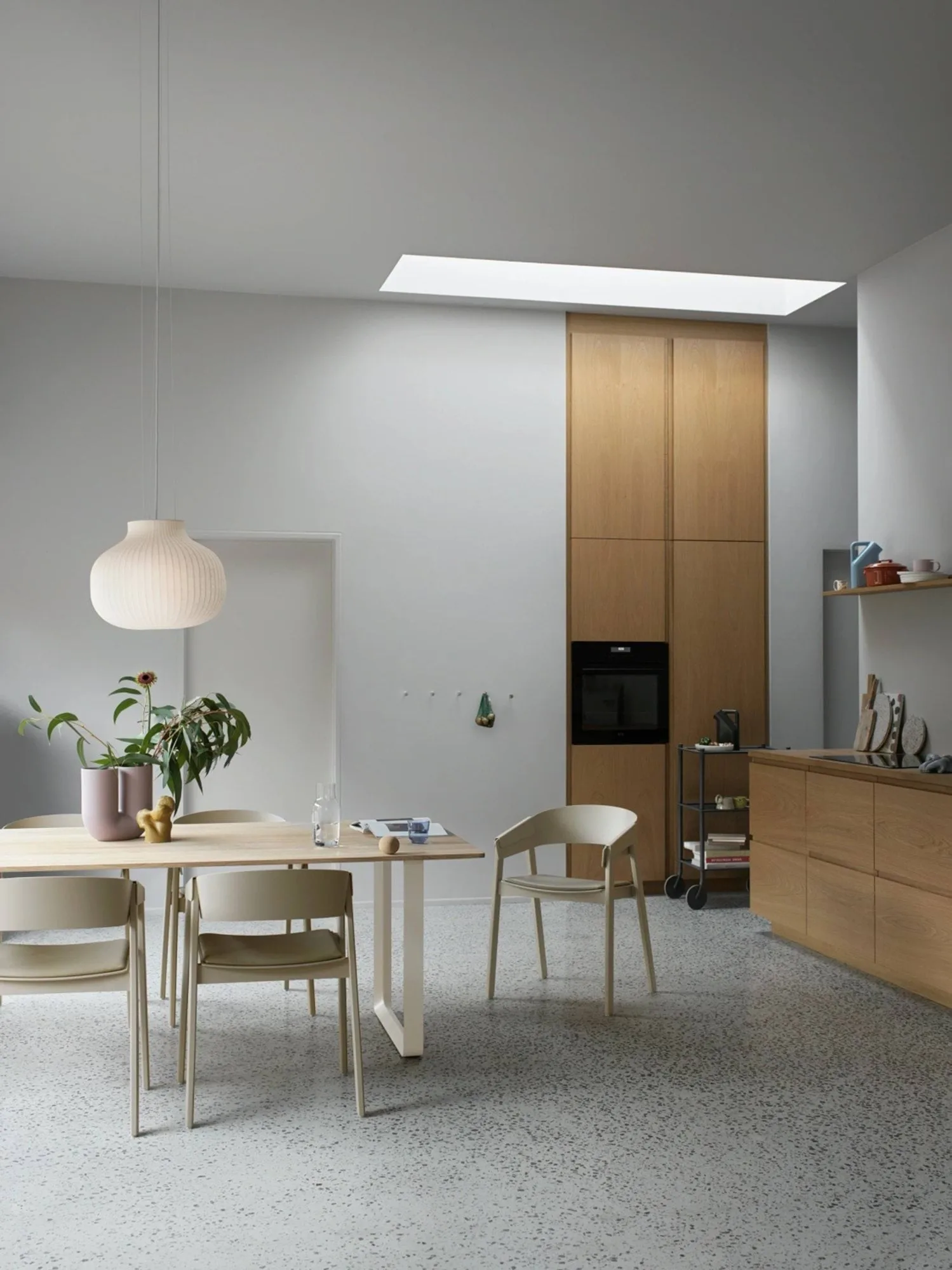 Strand Pendelleuchte close, 45cm Muuto