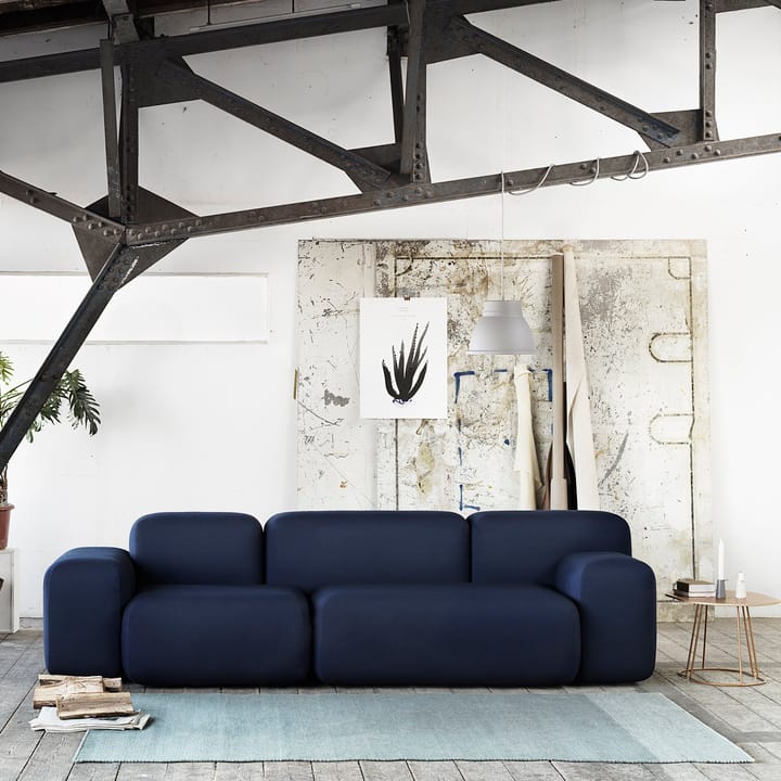 Varjo Teppich 170 x 240cm - Blau - Muuto