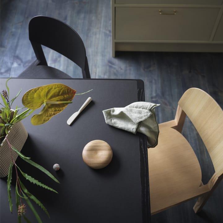 Workshop Esstisch, Black linoleum-Black 140 x 92cm Muuto
