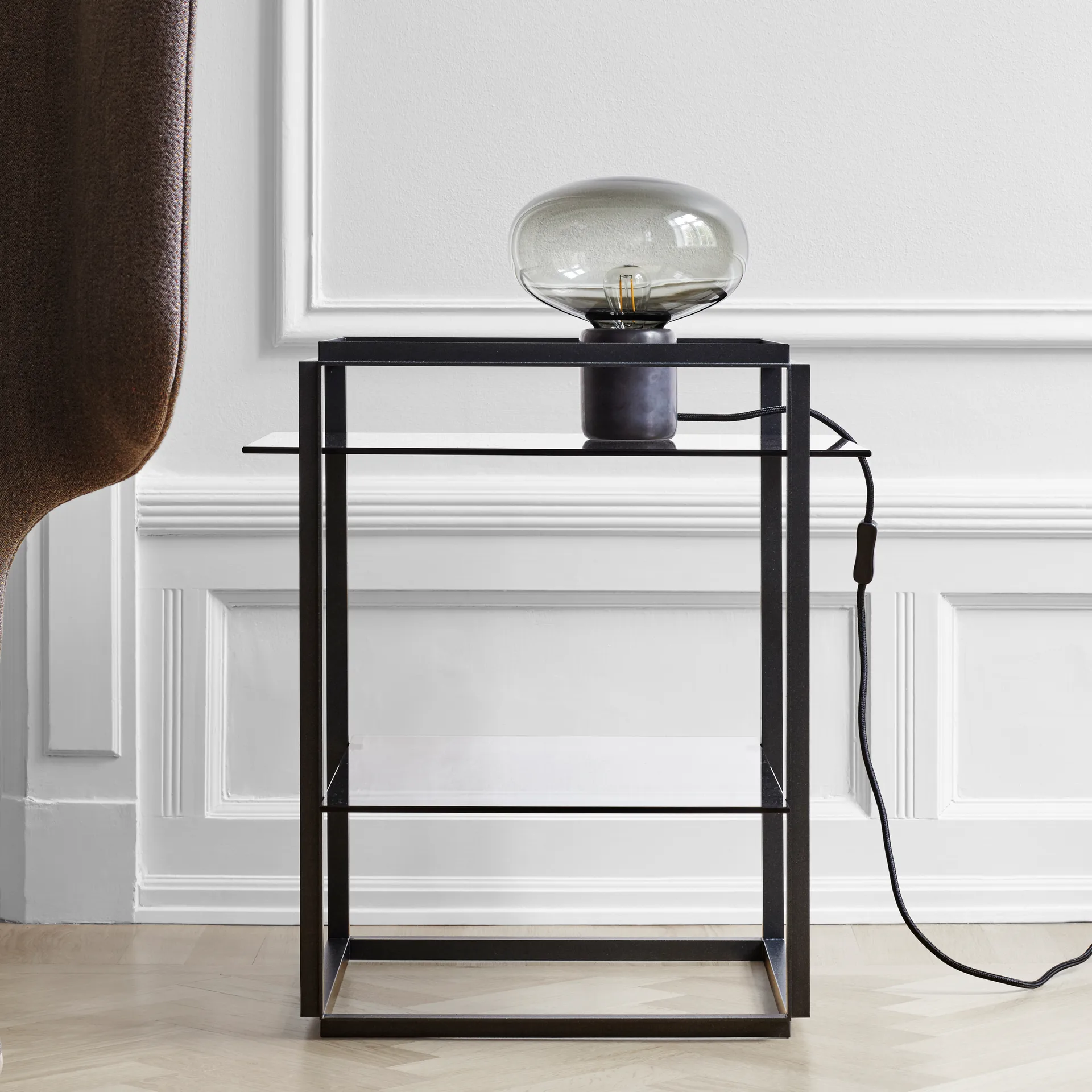 Karl-Johan Tischleuchte, Black marquina-smoked glass New Works