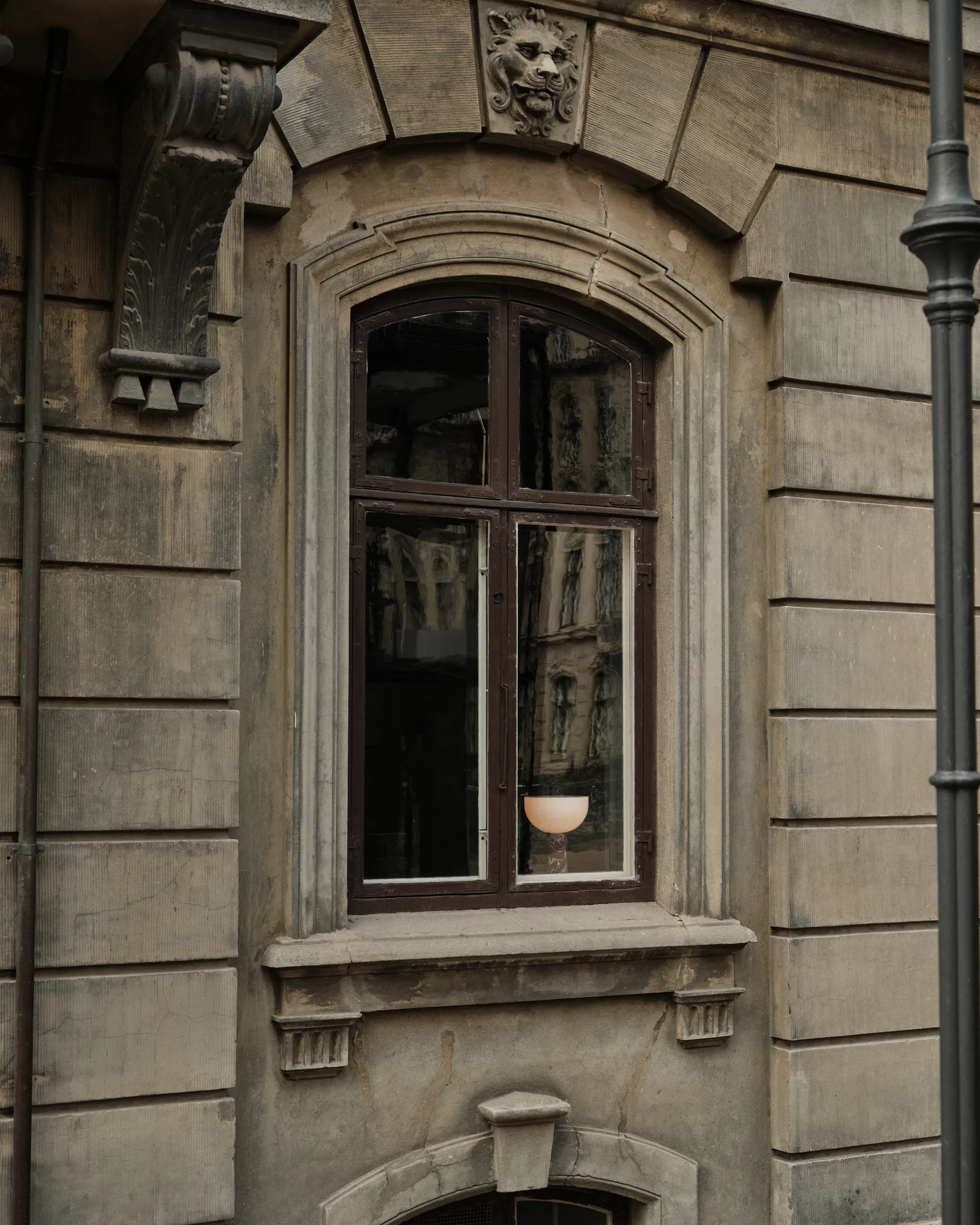 Kizu Tischleuchte small, Rosso Levanto New Works