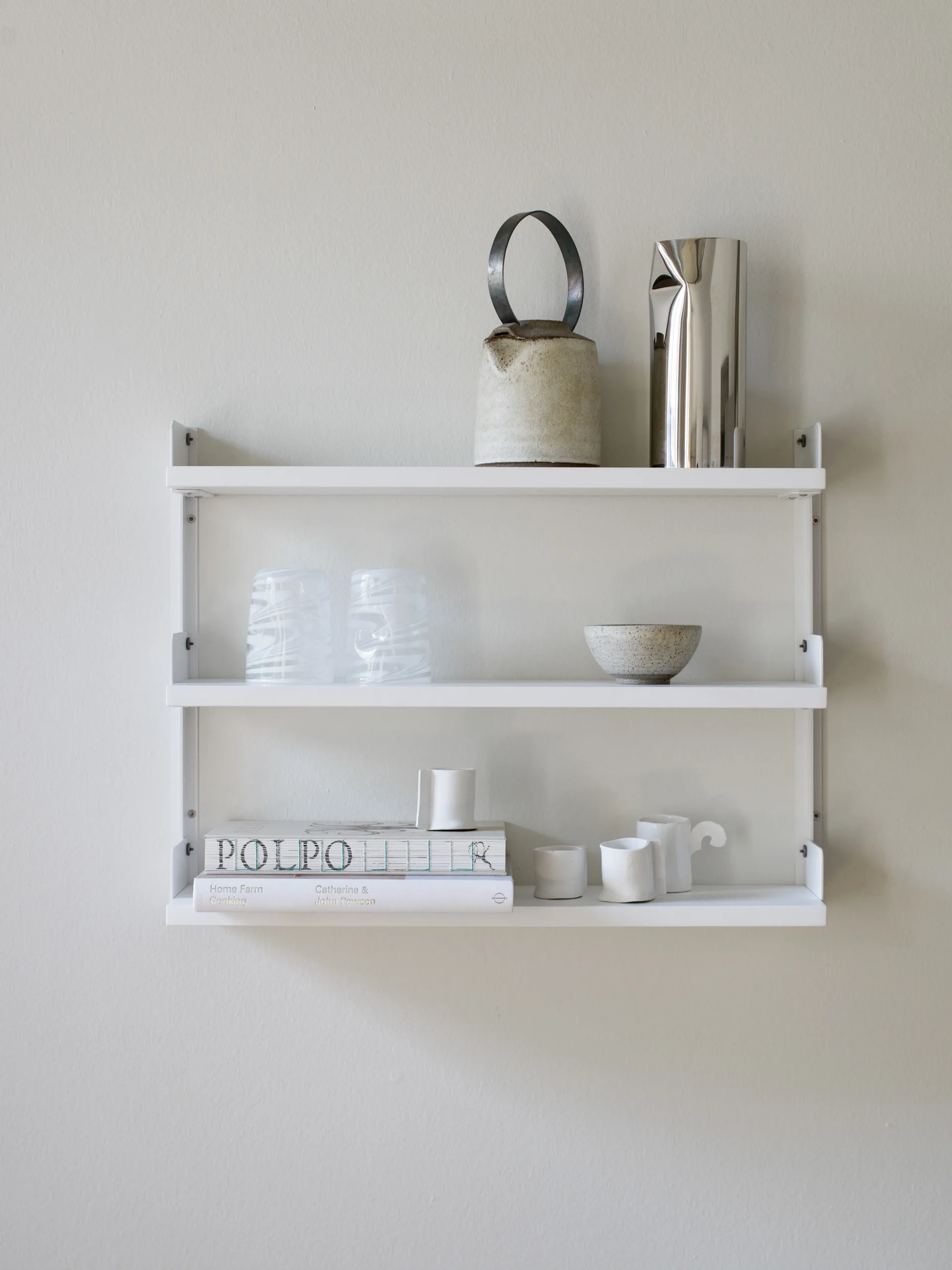 New Works Tea Shelf Wand-Regal 46 x 62,5 cm, Weiß New Works