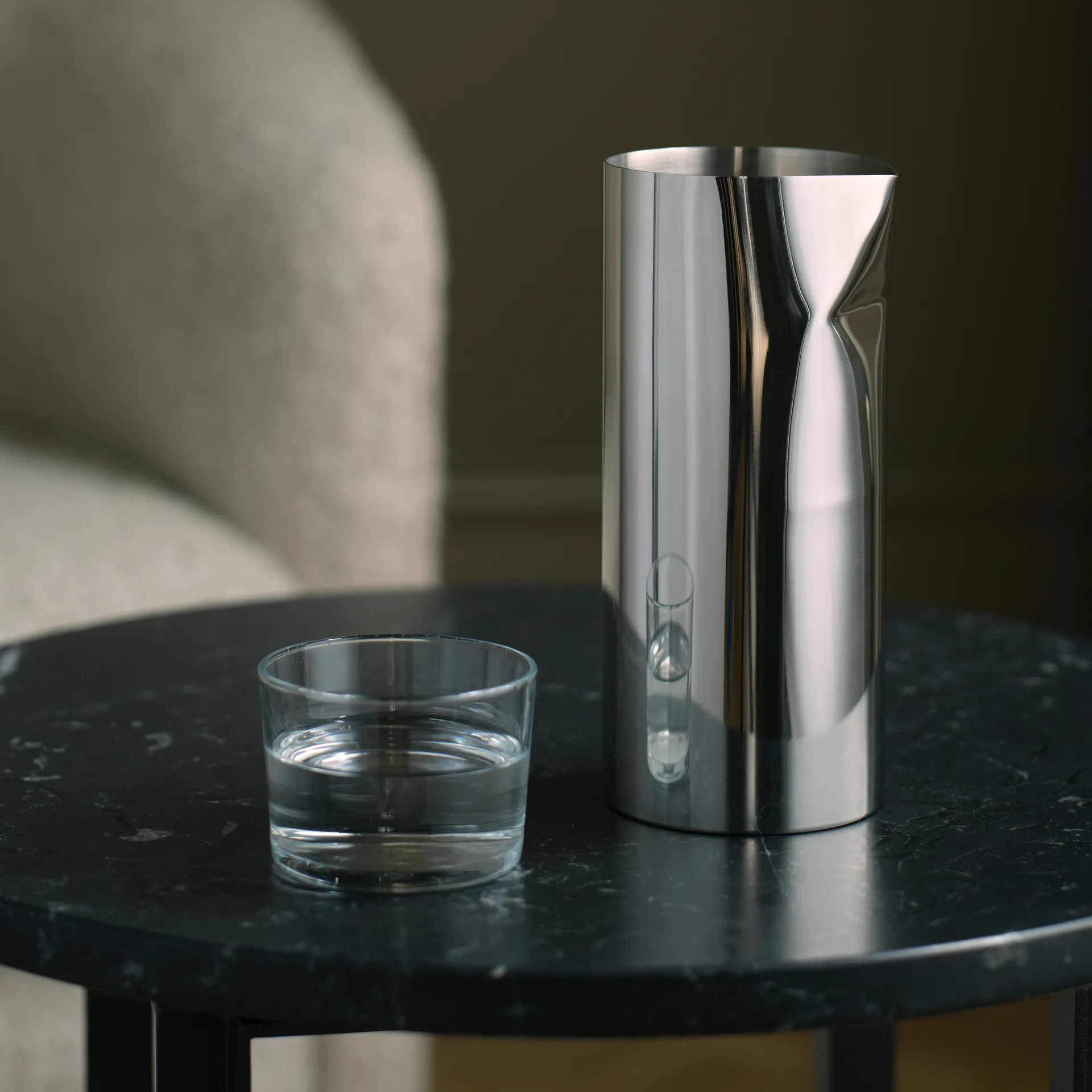 Pleat Karaffe, Edelstahl New Works