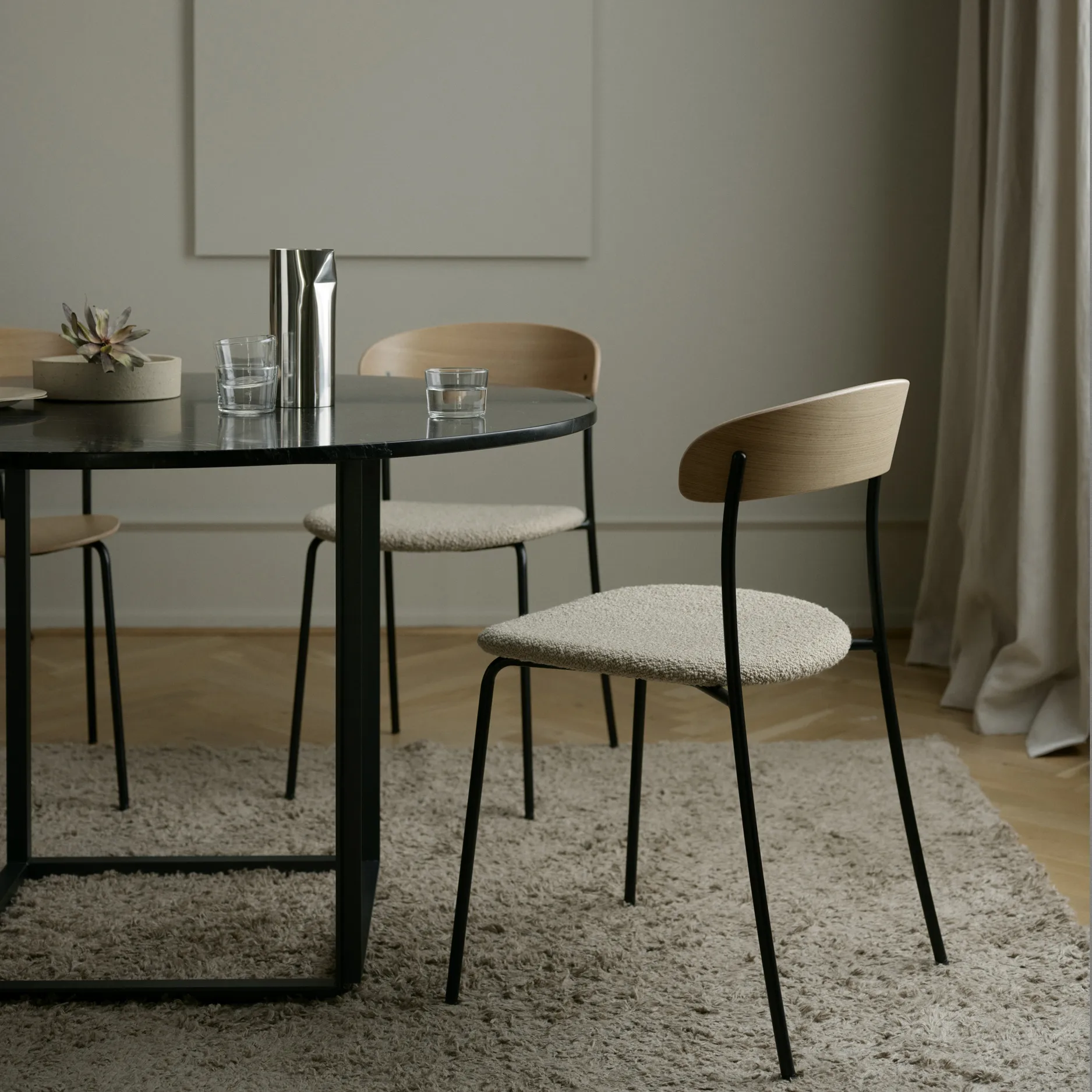 Pleat Karaffe, Edelstahl New Works