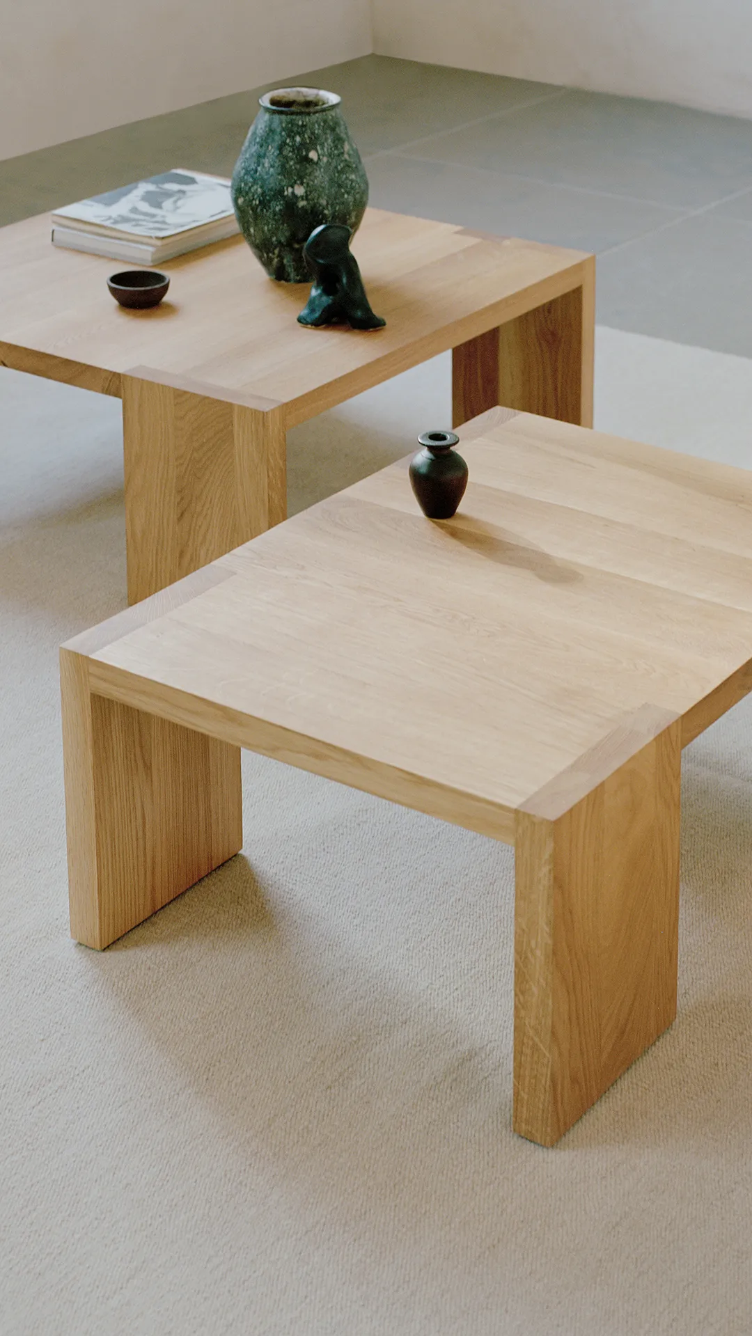 Tennon Couchtisch, Eiche, 61x43 cm New Works