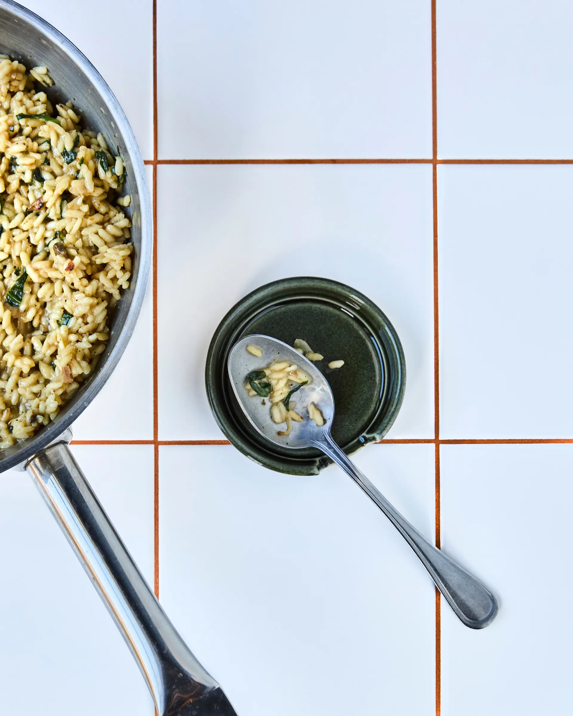 Hala Löffelhalter, Grün Nicolas Vahé