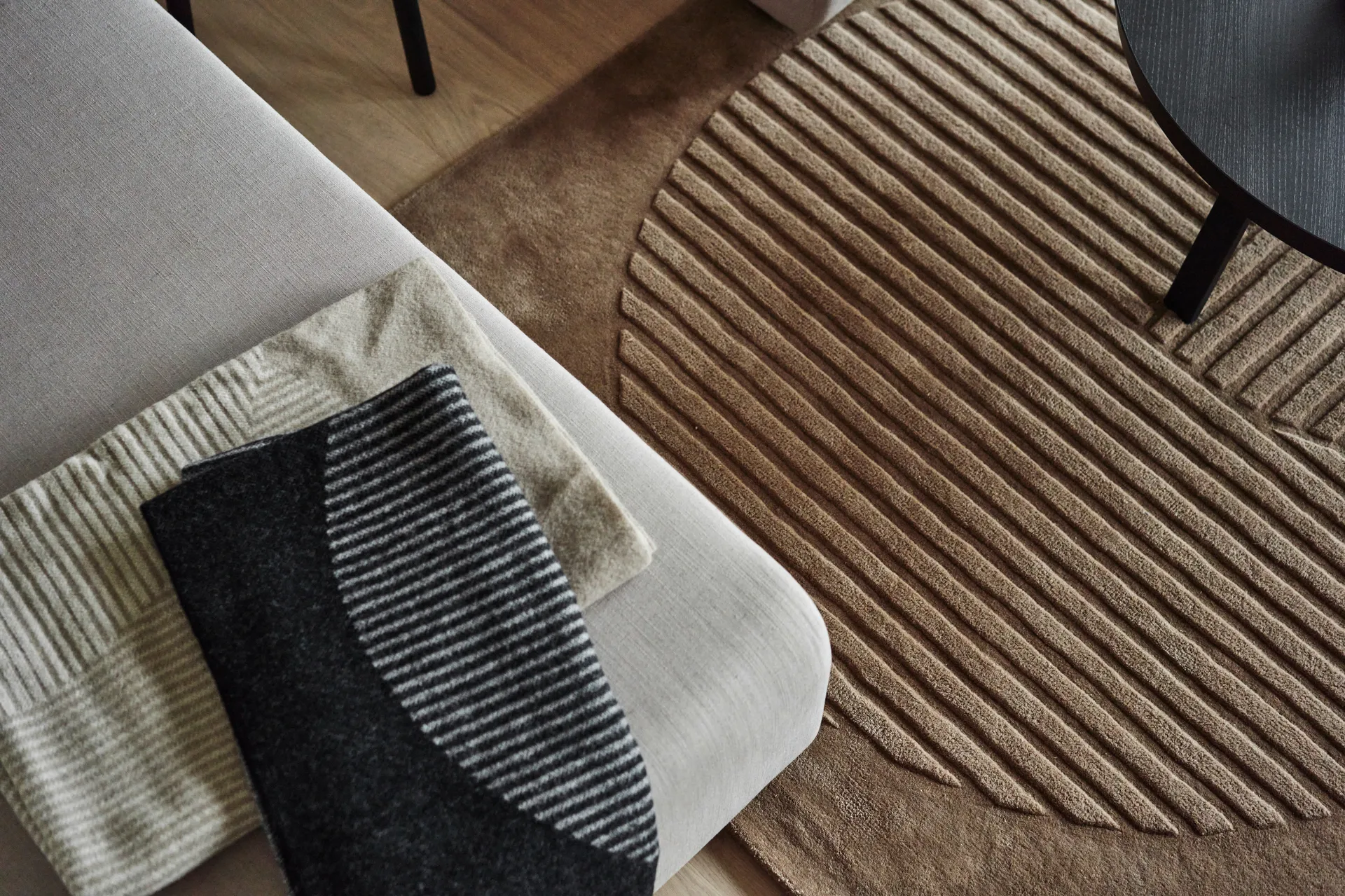 Levels Circles Wollteppich, Beige, 170x240 cm NJRD