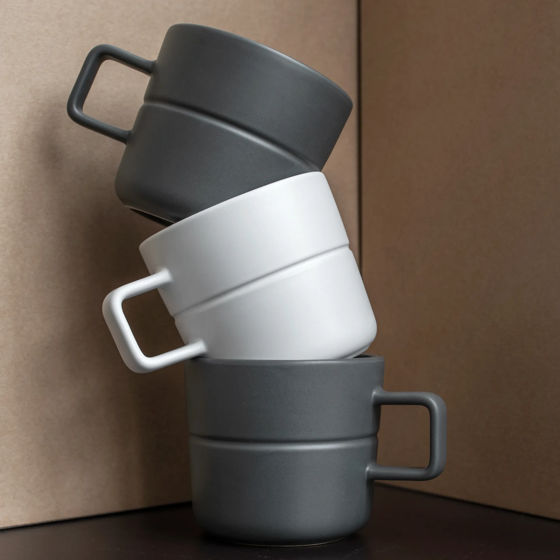 Lines Tasse 50cl, Dunkelgrau NJRD