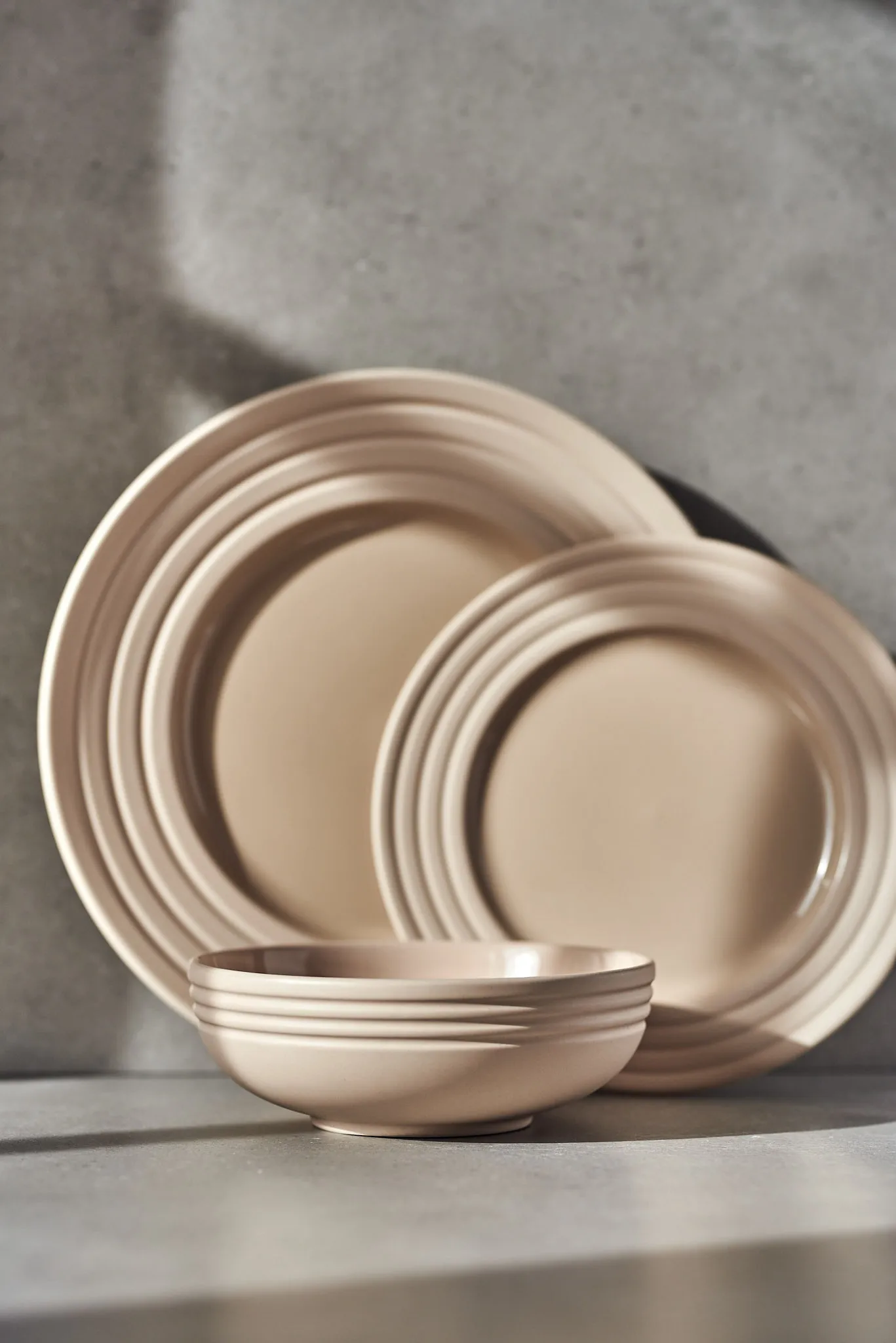 Lines Teller Ø27cm, Beige NJRD
