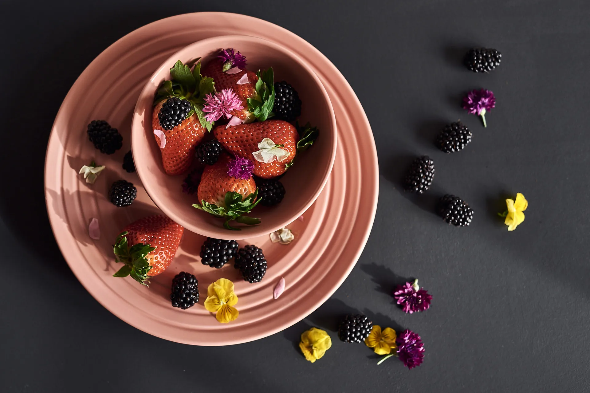 Lines Teller Ø27cm, Rosa NJRD