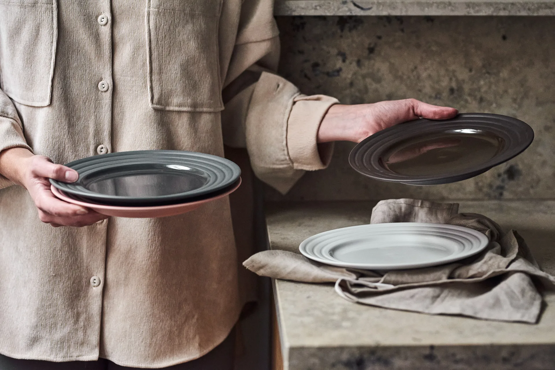 Lines Teller Ø27cm, Rosa NJRD