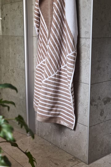 Stripes Badehandtuch 70x140 cm - Beige - NJRD