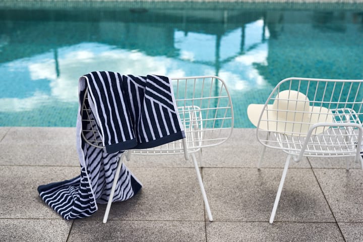 Stripes Badehandtuch 70x140 cm - Blau - NJRD