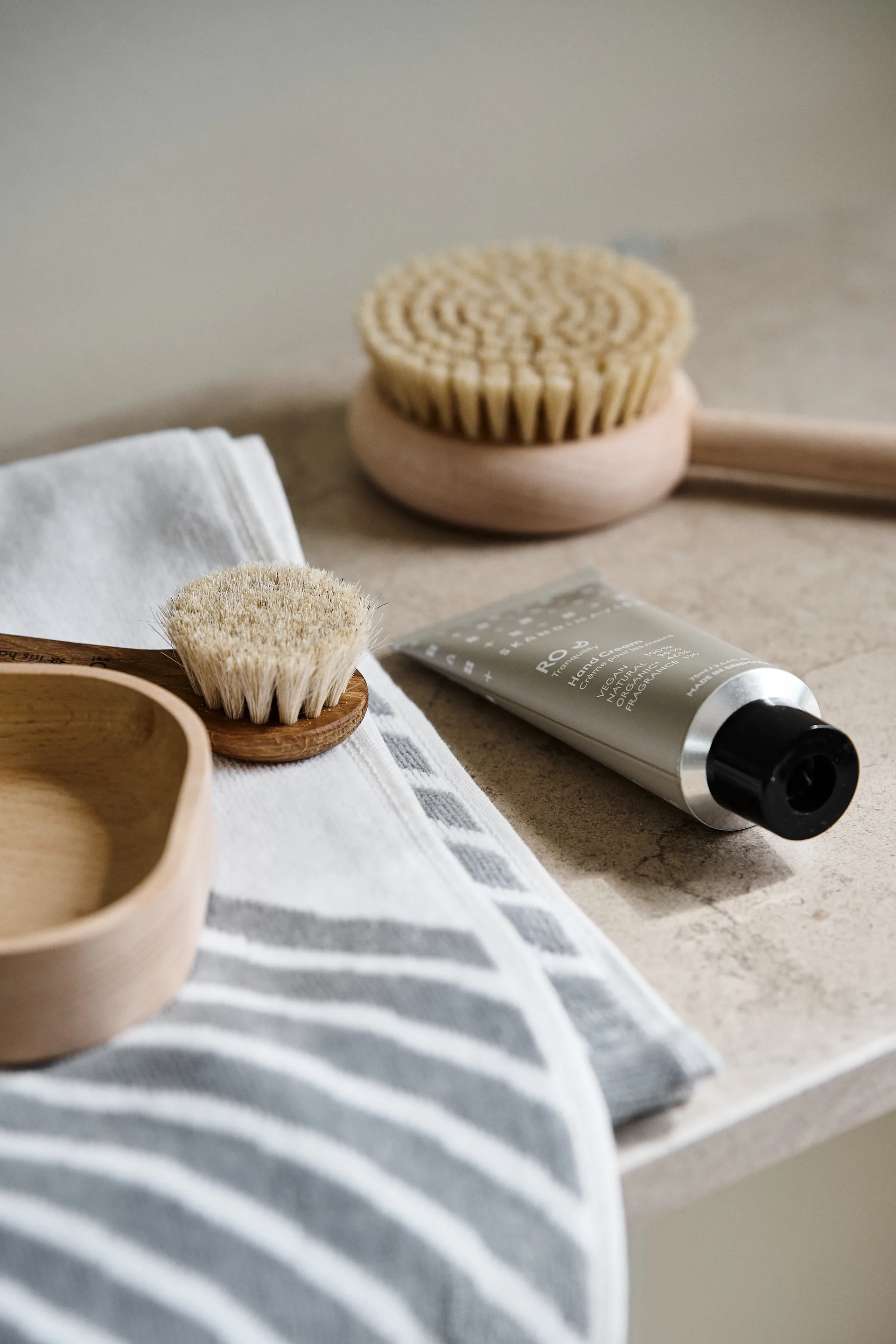 Stripes Handtuch-Set 4 Teile - Grau NJRD