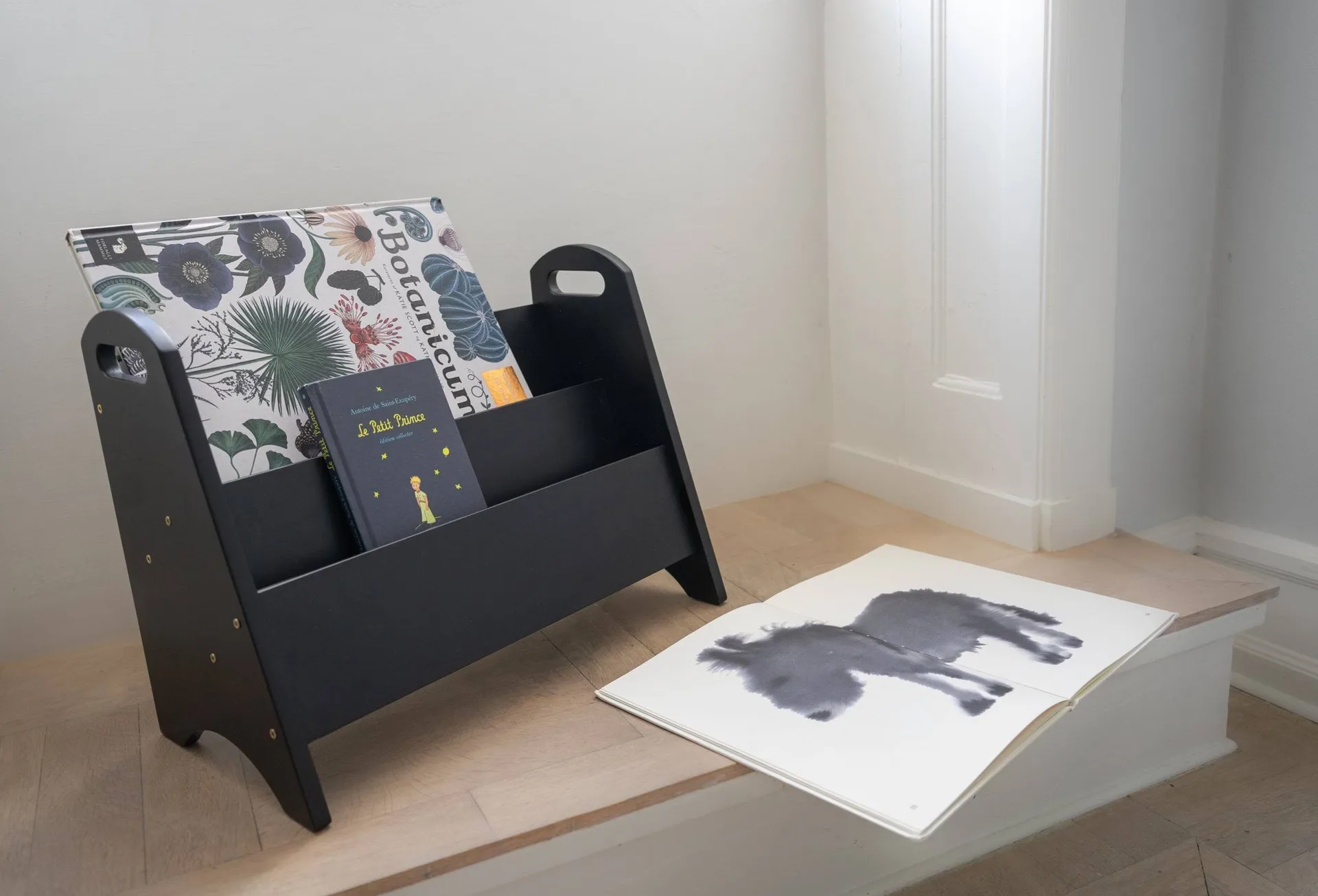 Book holder Bücherregal für Kinder, Schwarz Nofred