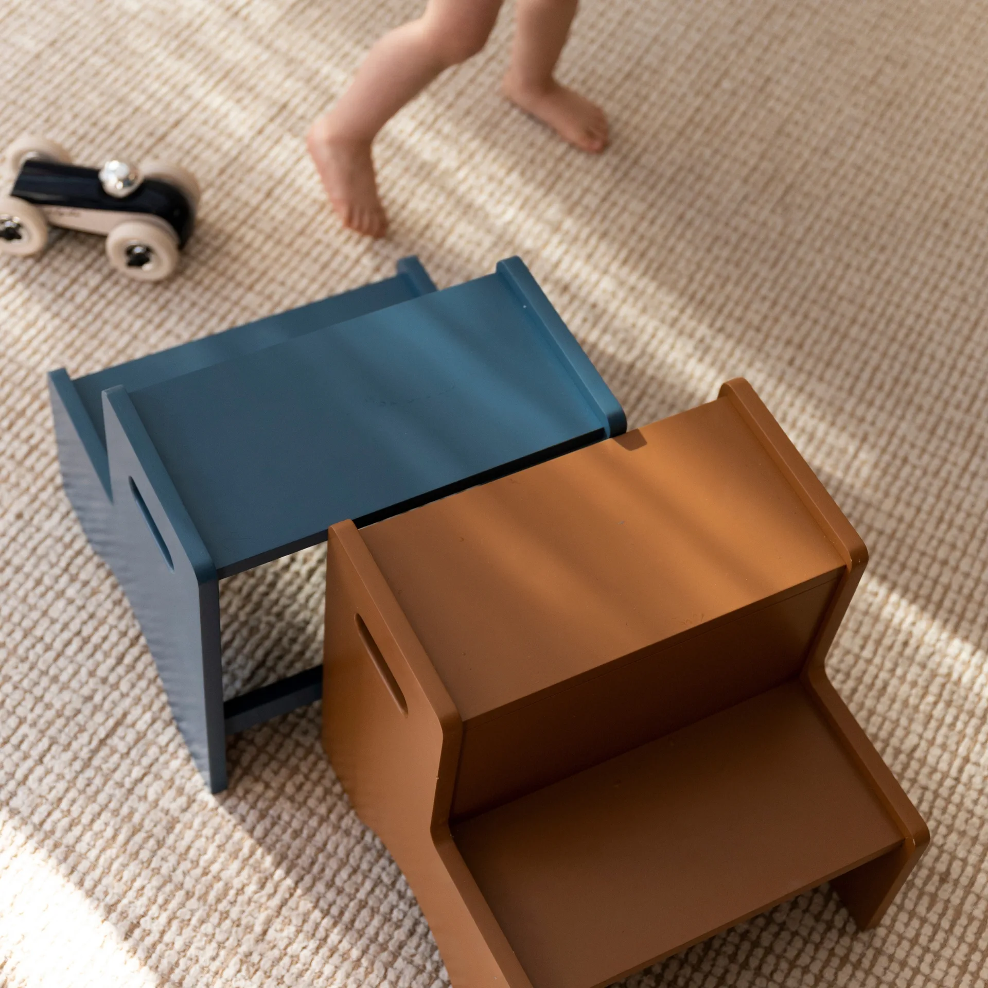 Step Up Kinderhocker, Blau Nofred