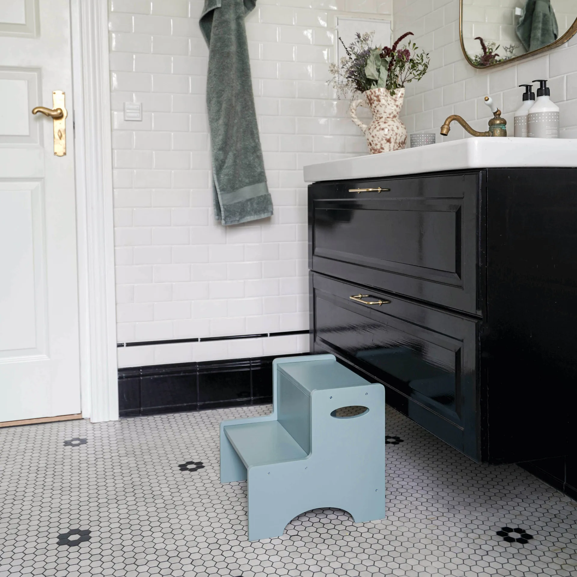 Step Up Kinderhocker, Olivgrün Nofred