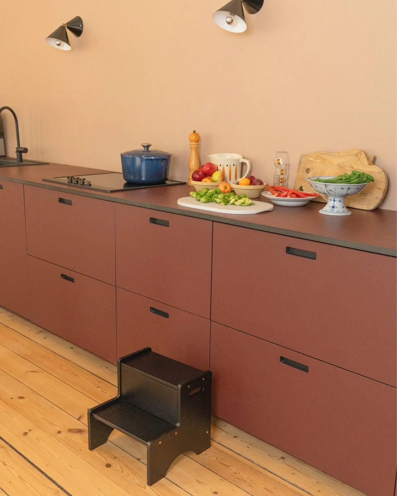 Step Up Kinderhocker, Schwarz Nofred