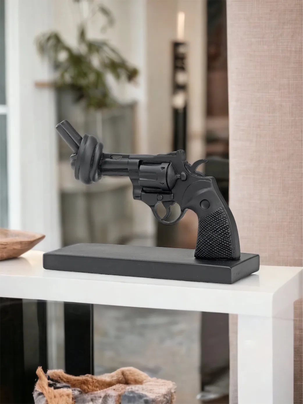 Soft black 19 cm, Schwarz Non Violence