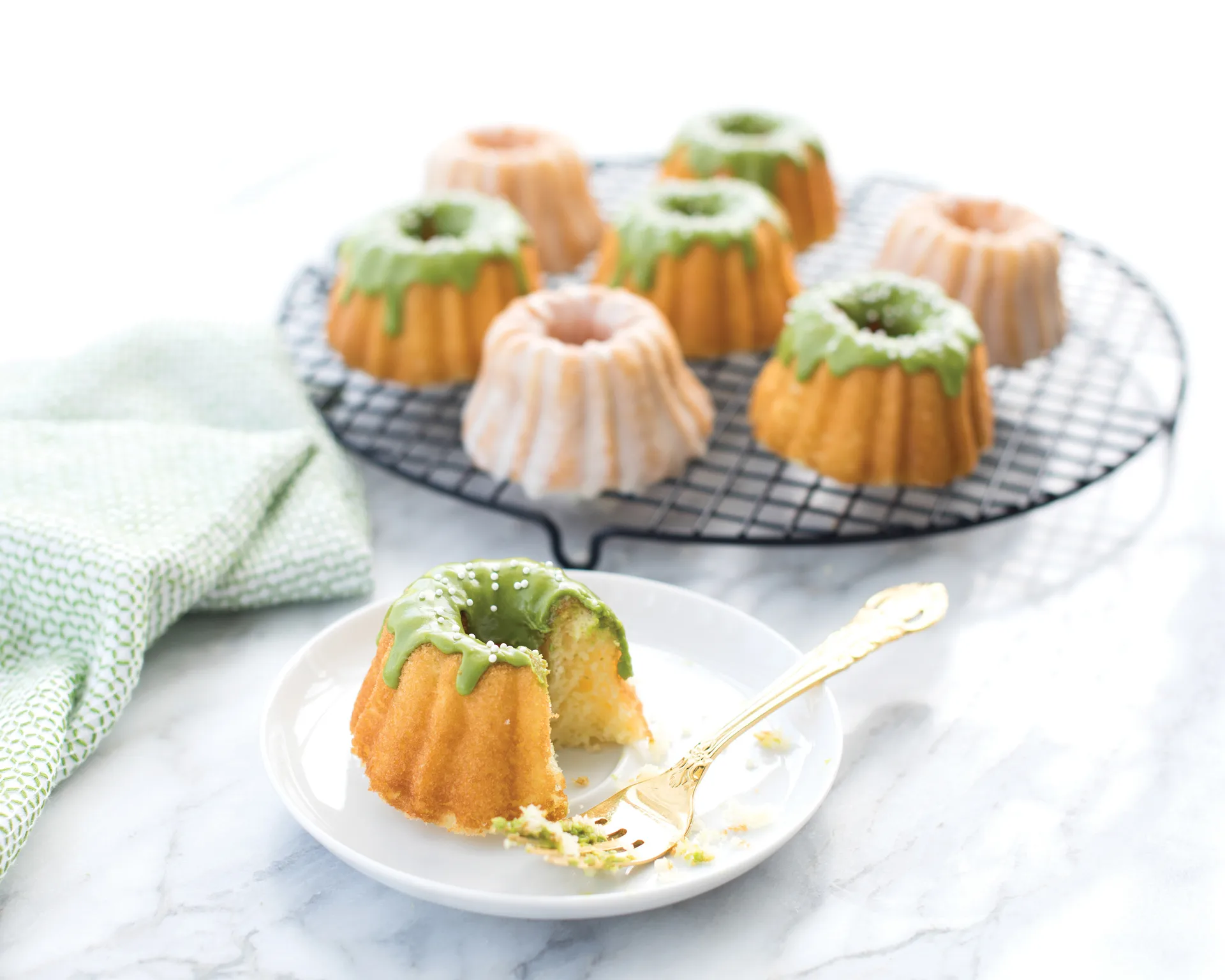 Nordic Ware anniversary bundtlette Backform silber, 1,1 L Nordic Ware