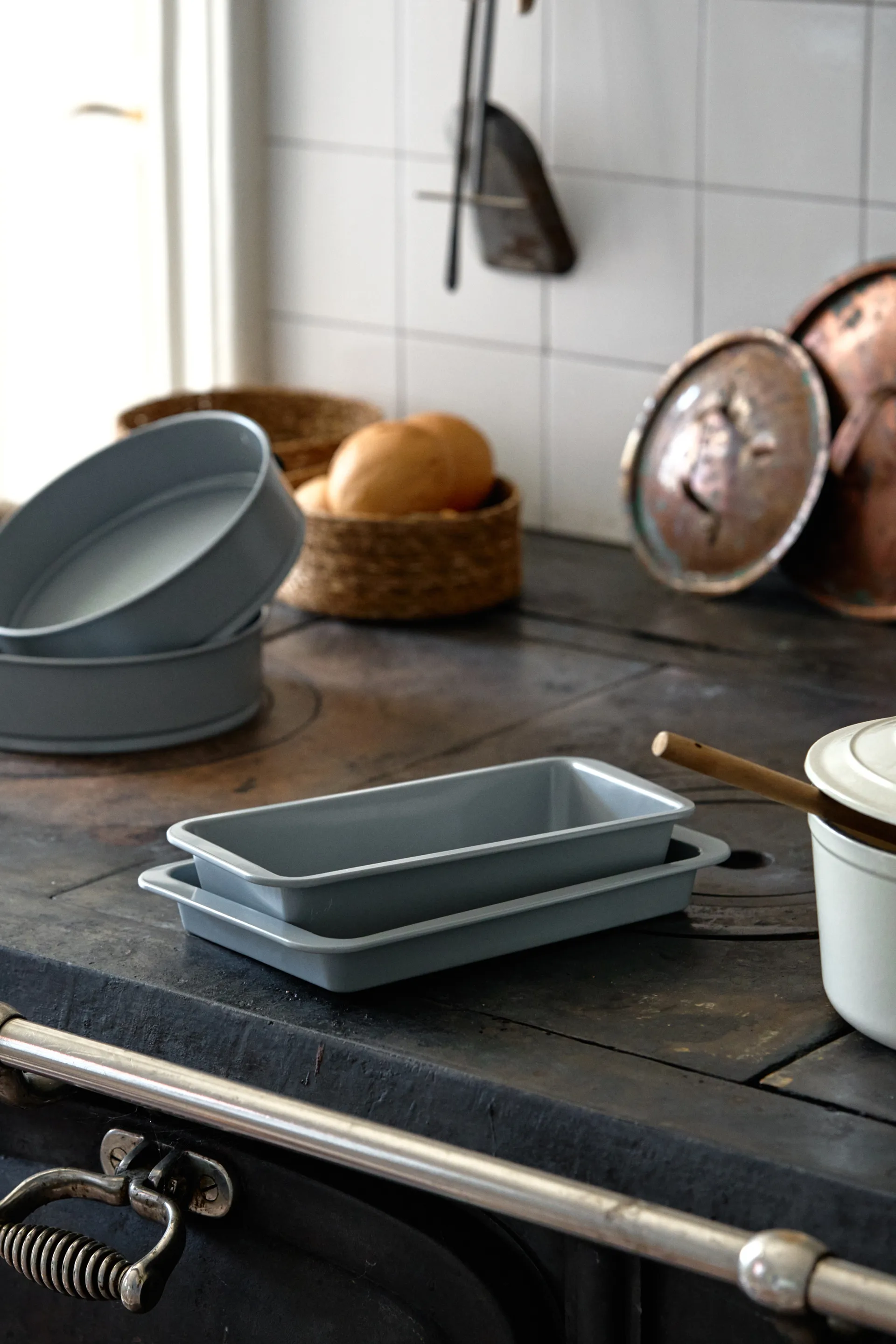 Nordwik Backform keramisch antihaftbeschichtet silber 32 cm, 31,5x20 cm Nordwik