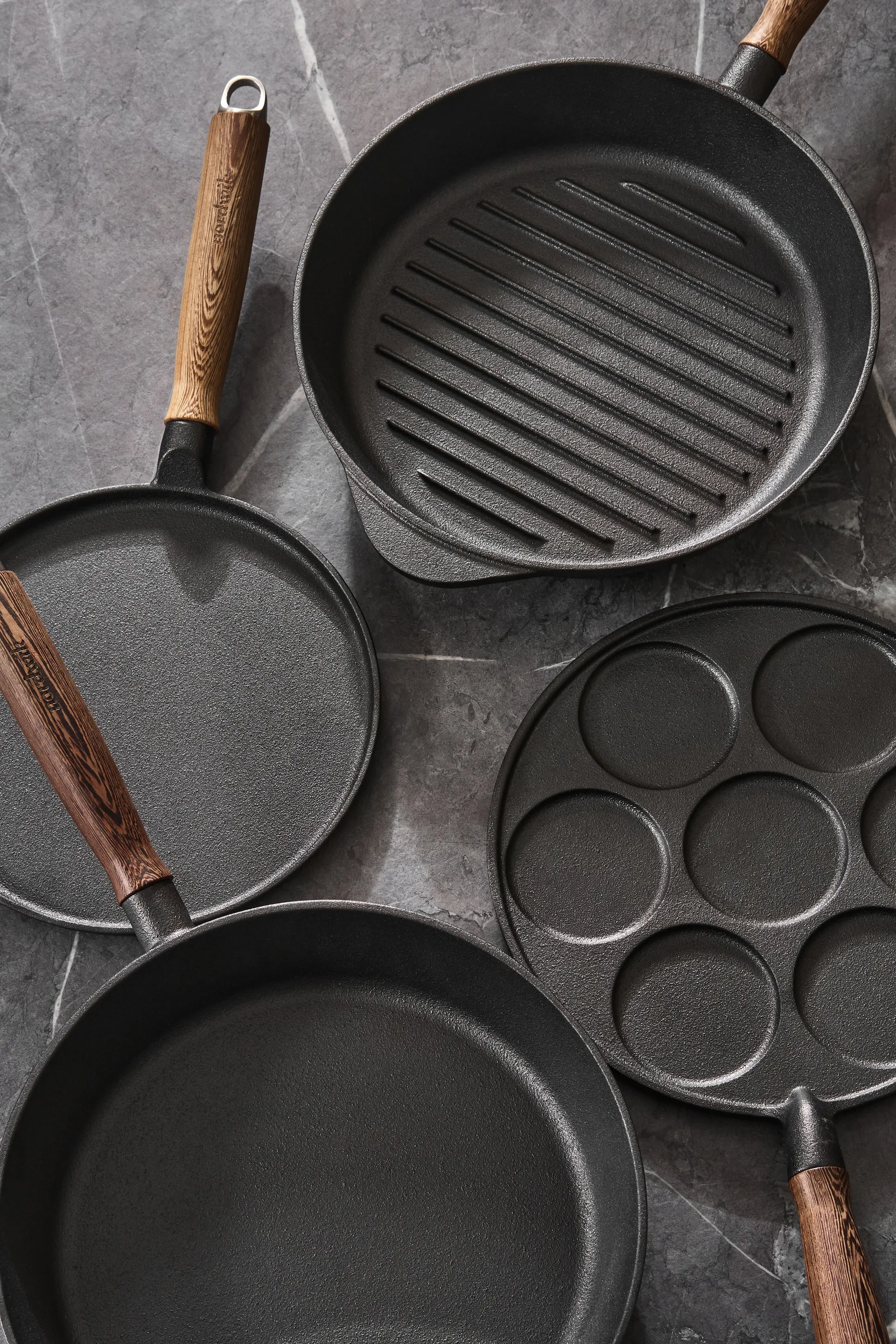 Nordwik Pfannküchleinpfanne Gusseisen mit Holzgriff, 25,5 cm Nordwik