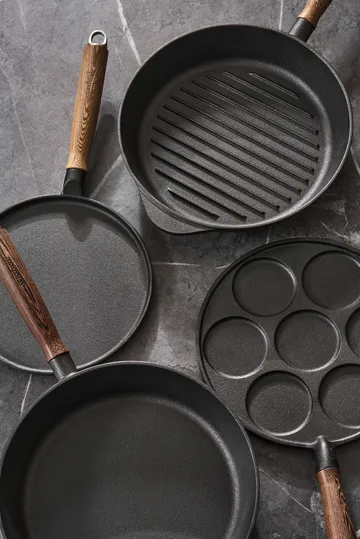 Nordwik Pfannküchleinpfanne Gusseisen mit Holzgriff - 25,5 cm - Nordwik