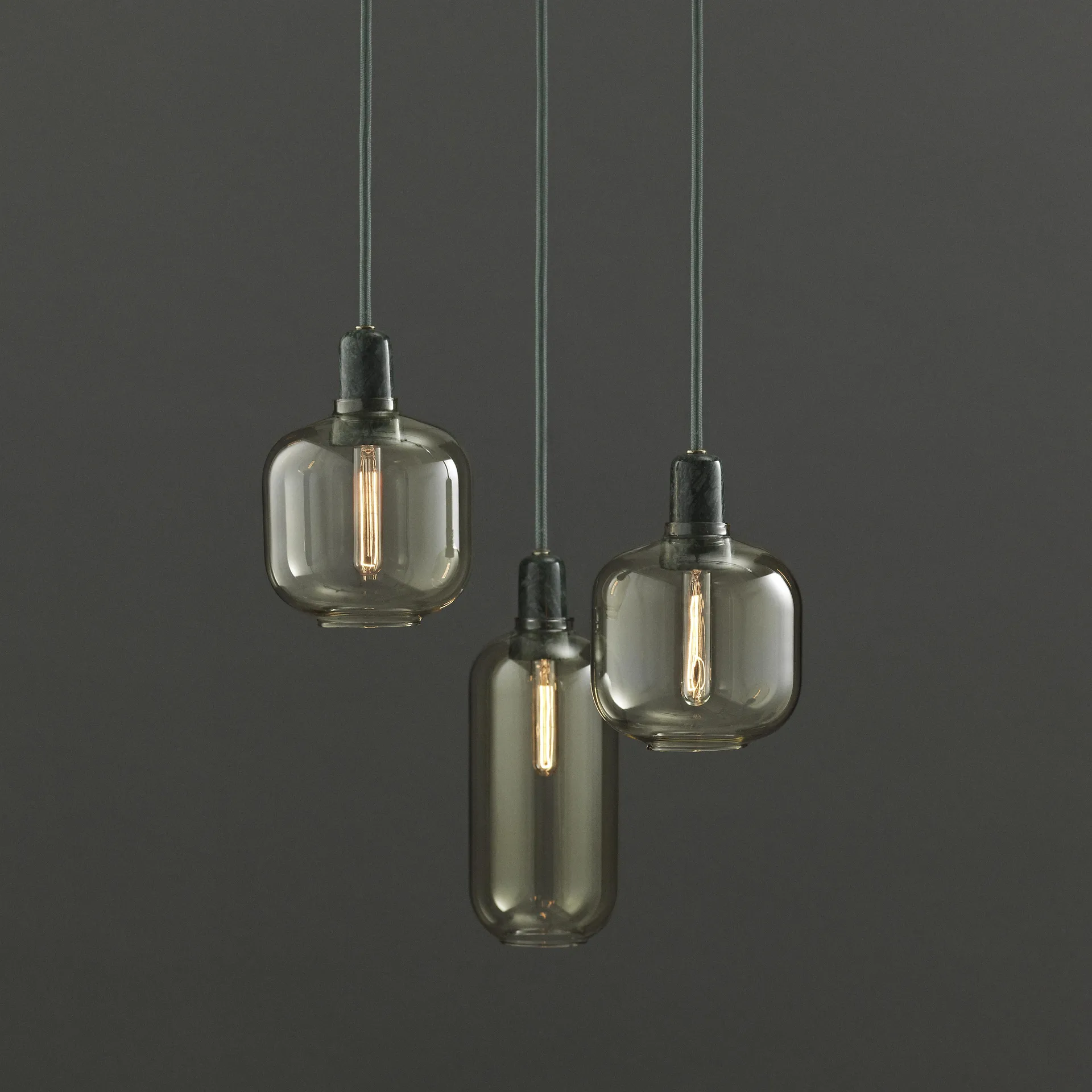 Amp Pendelleuchte klein, Gold-grün Normann Copenhagen