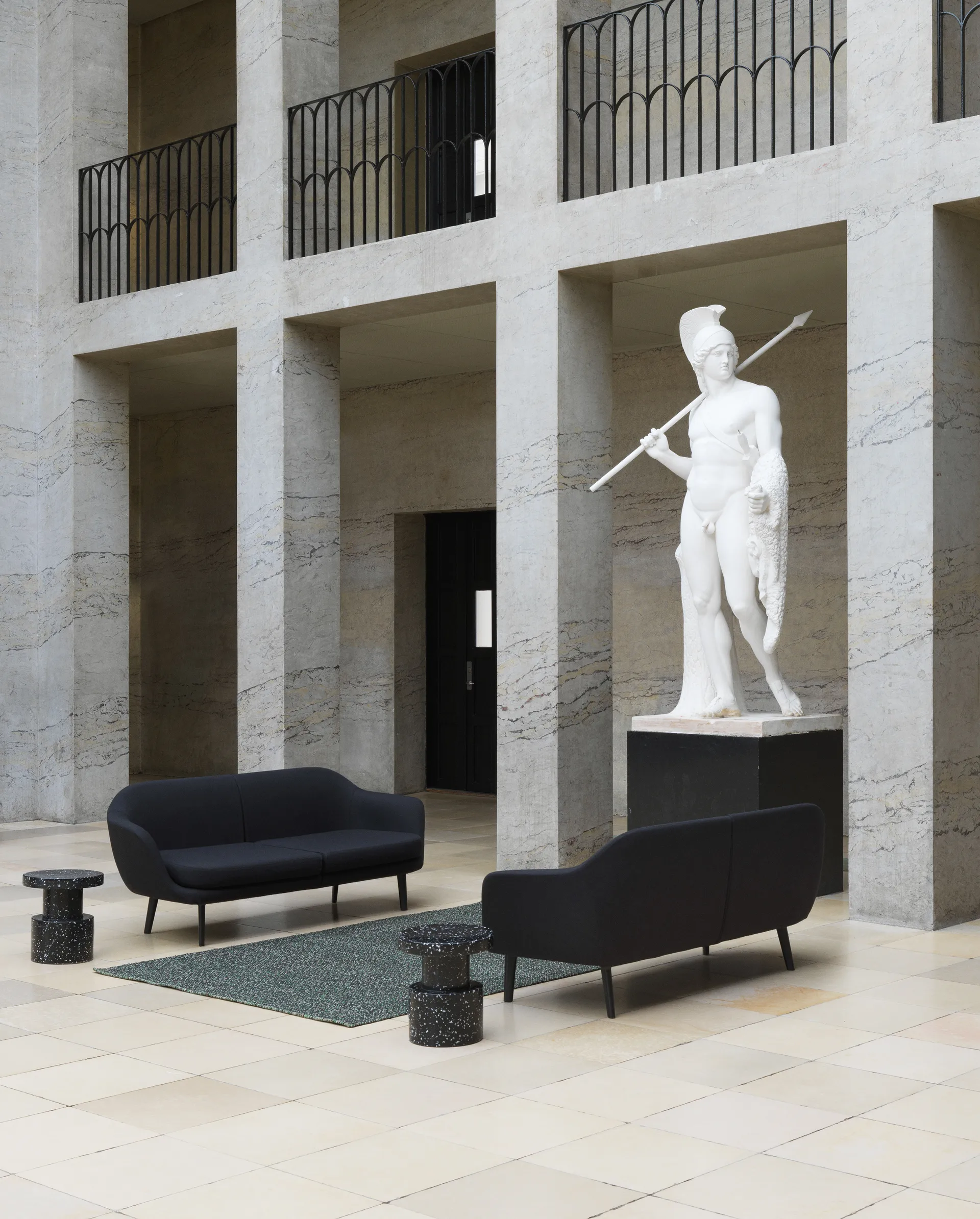 Bit Hocker, Schwarz Normann Copenhagen