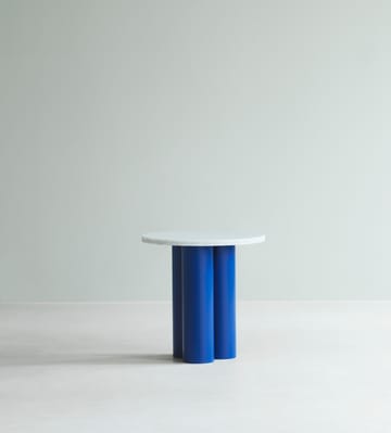 Dit Beistelltisch Ø40 cm - White Carrara-bright blue - Normann Copenhagen