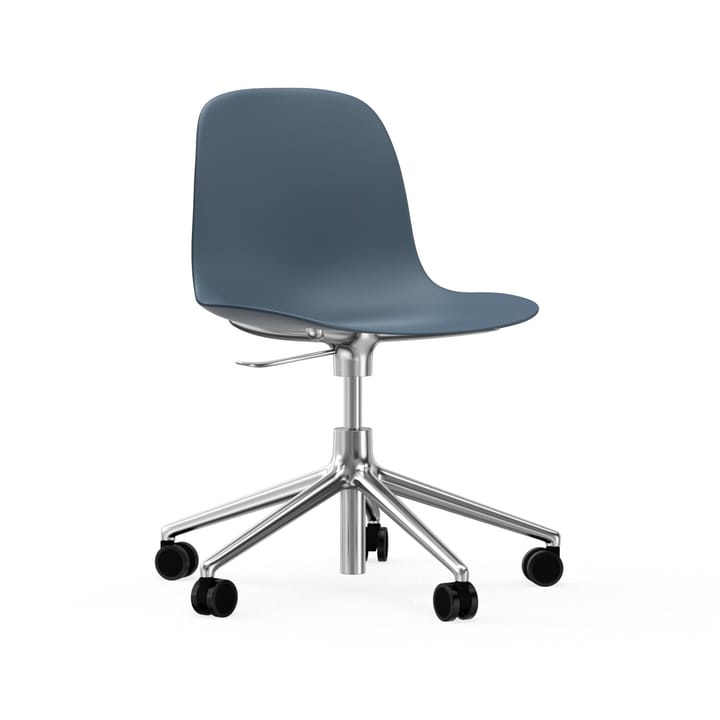 Form chair drehbar, 5W Bürostuhl - Blau, Aluminiumrollen - Normann Copenhagen