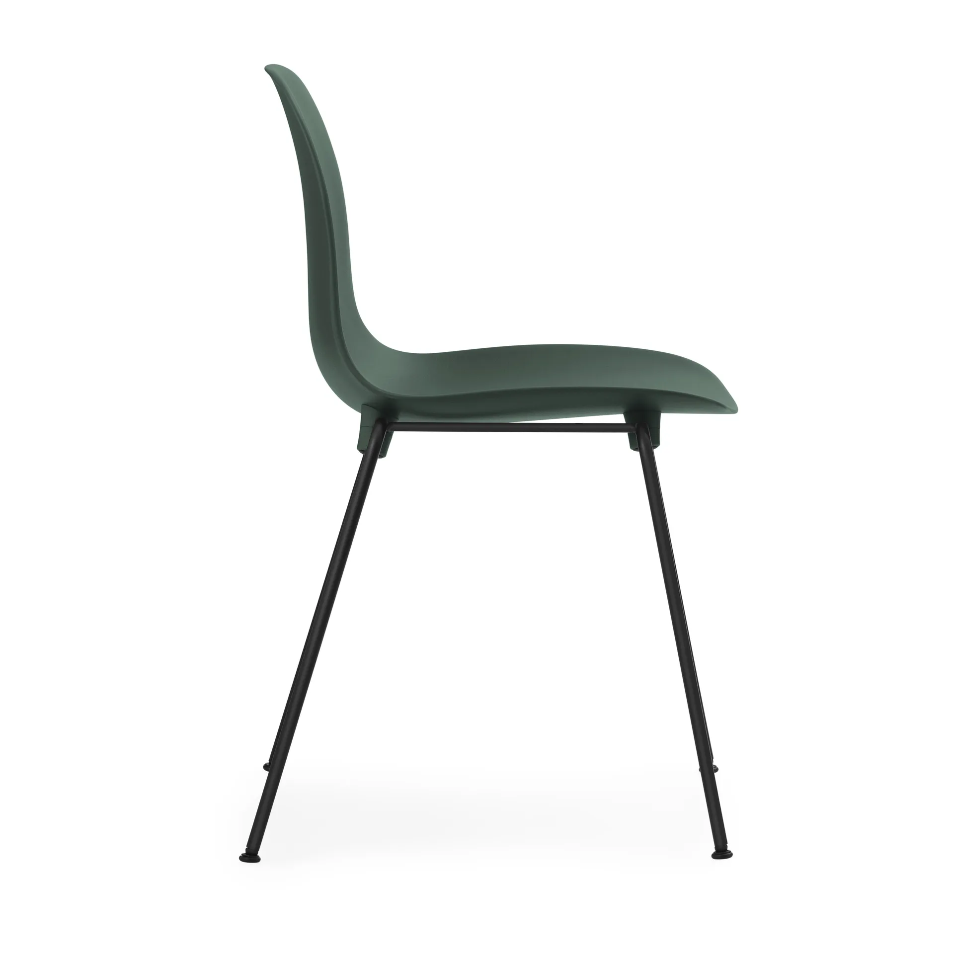 Form Chair stapelbarer Stuhl mit schwarzen Beinen, 2er-Pack, Grün Normann Copenhagen