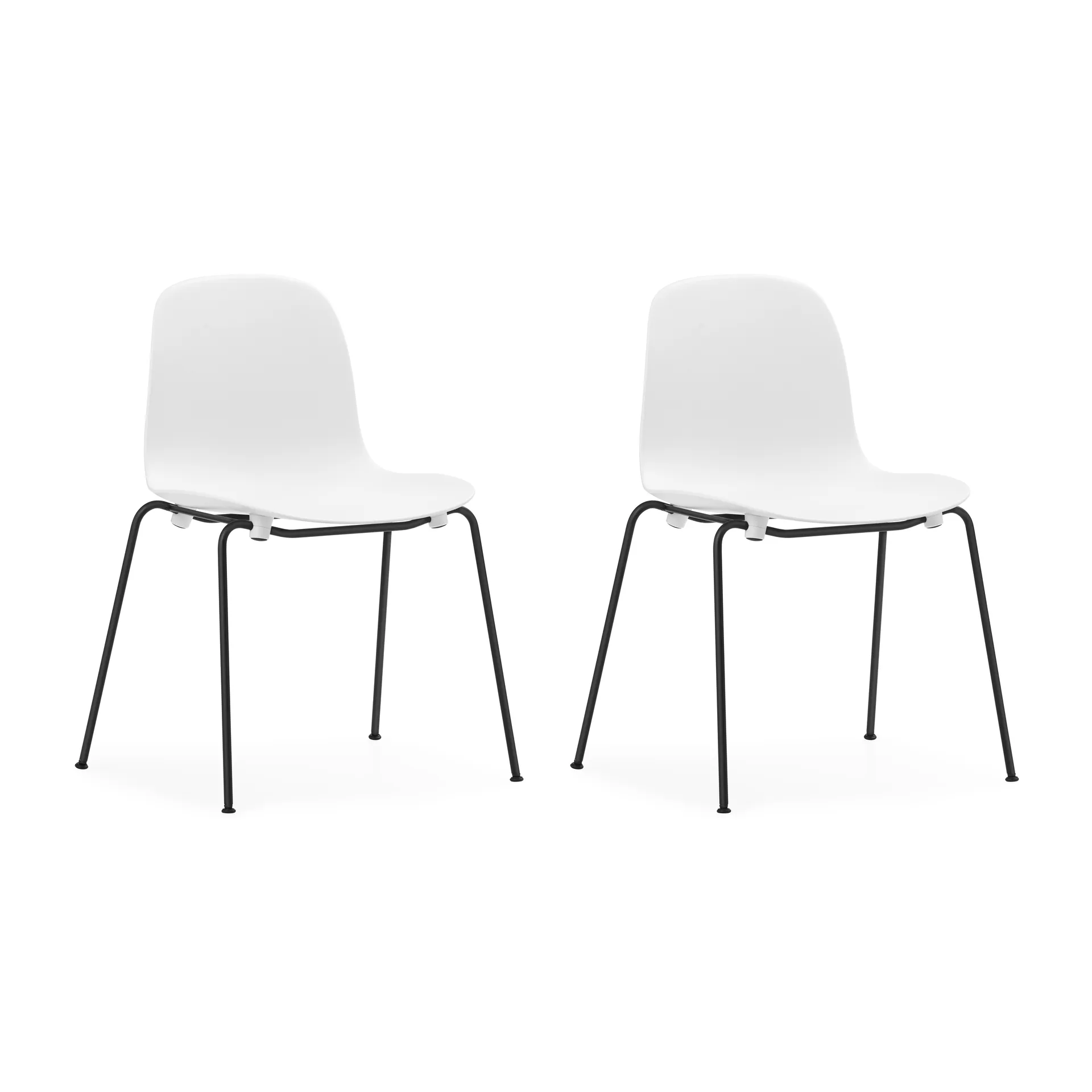 Form Chair stapelbarer Stuhl mit schwarzen Beinen, 2er-Pack, Weiß,  Normann Copenhagen