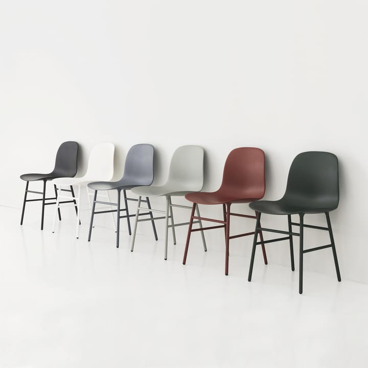 Form Chair Stuhl Metallbeine 2er Pack - schwarz - Normann Copenhagen