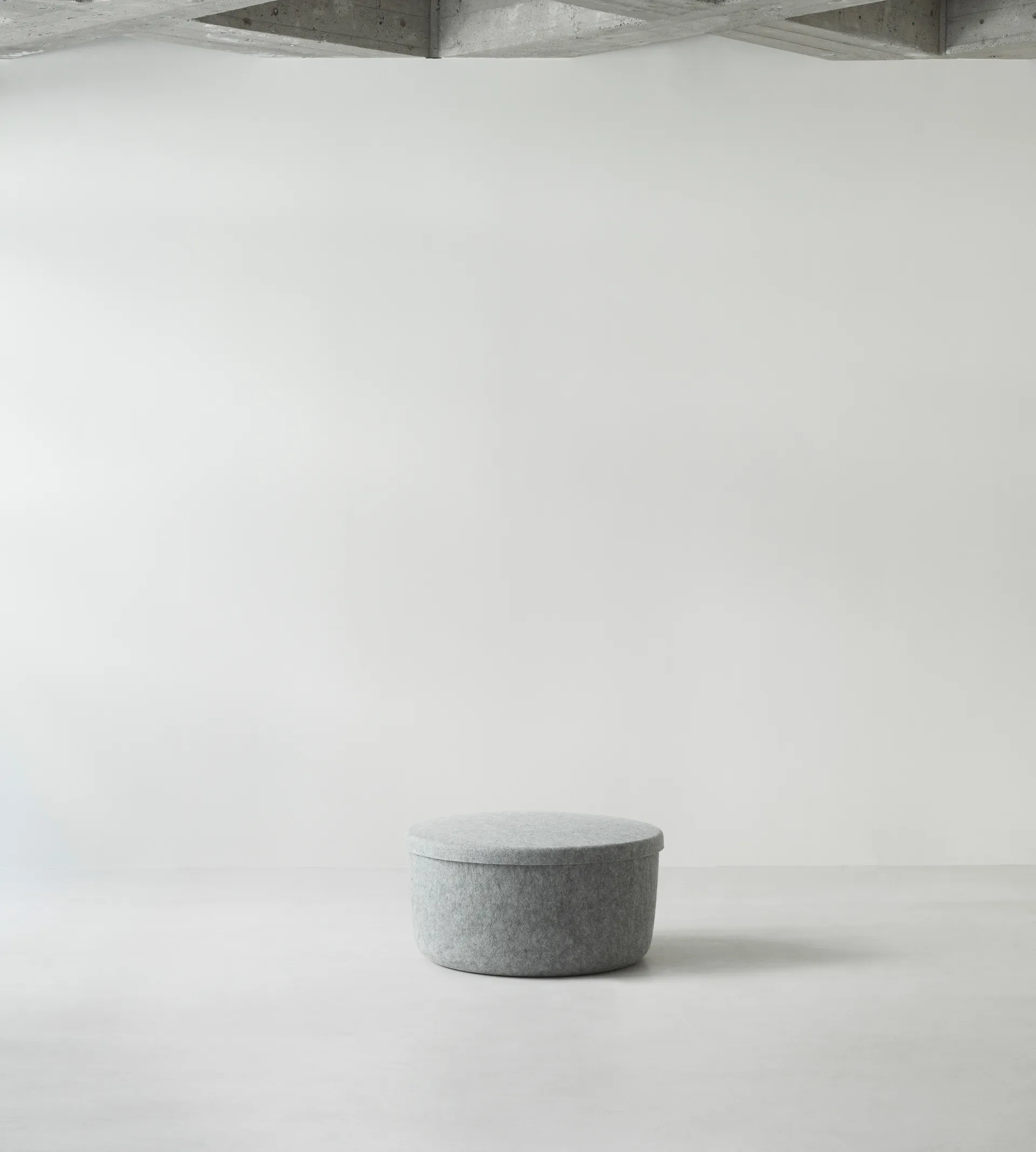 Hide Storage Sitzkissen groß, Grau Normann Copenhagen