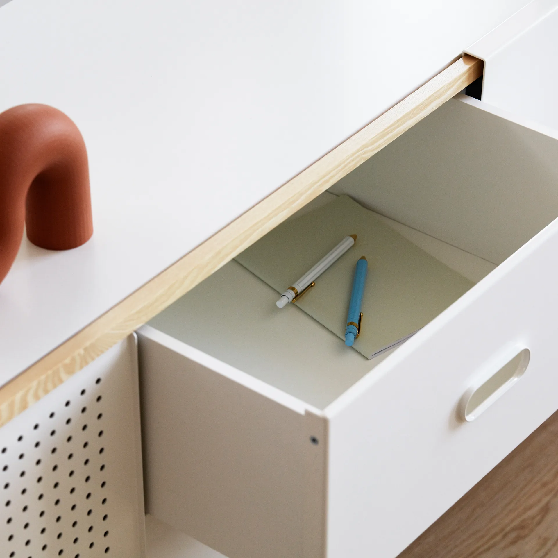 Kabino sideboard large, Weiß Normann Copenhagen