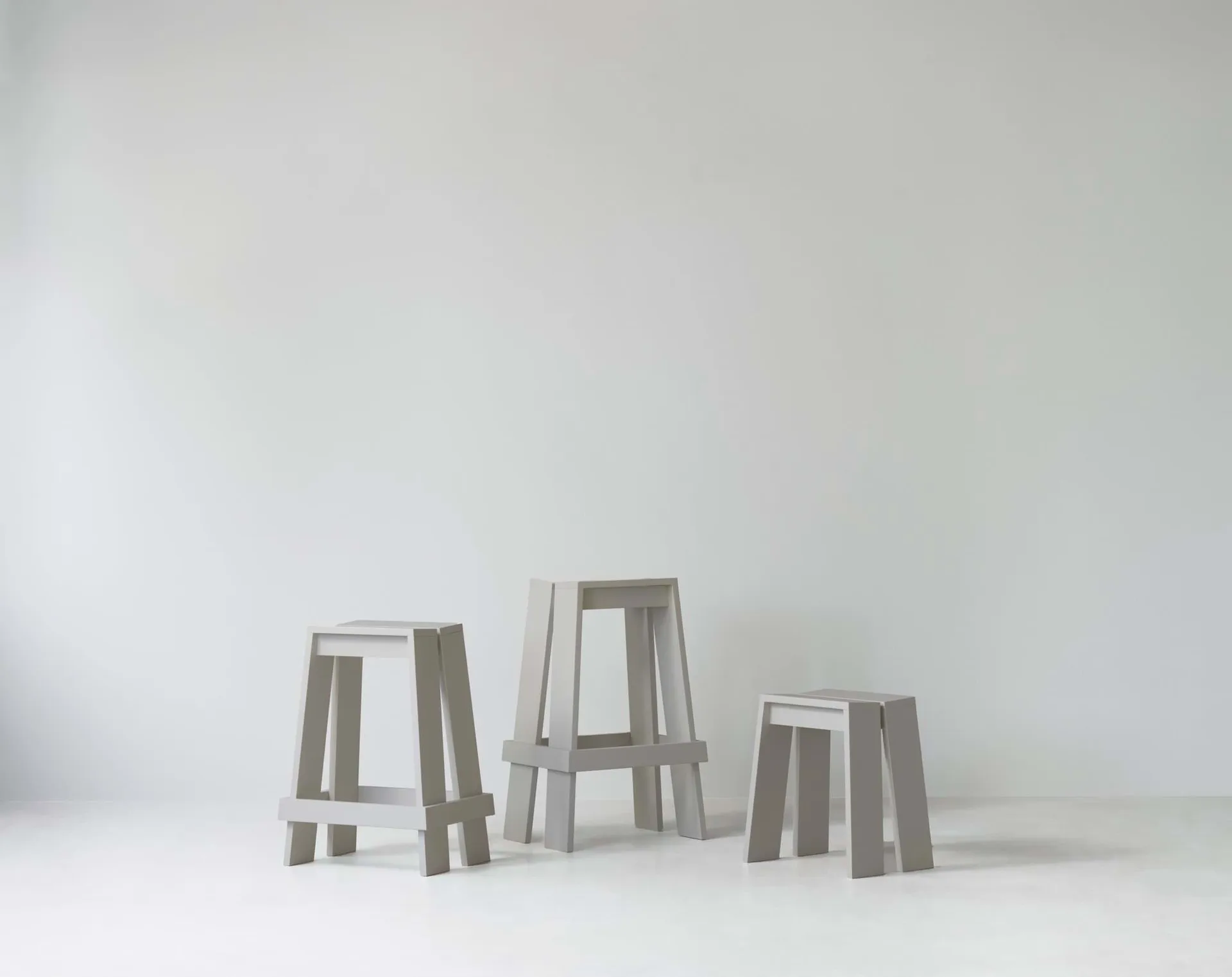 Let Barhocker 75 cm, Light Grey Normann Copenhagen