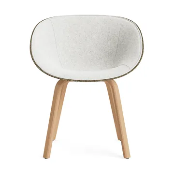 Mat Armchair Armlehnstuhl frontbezogen - Hallingdal 110-seaweed-beech - Normann Copenhagen