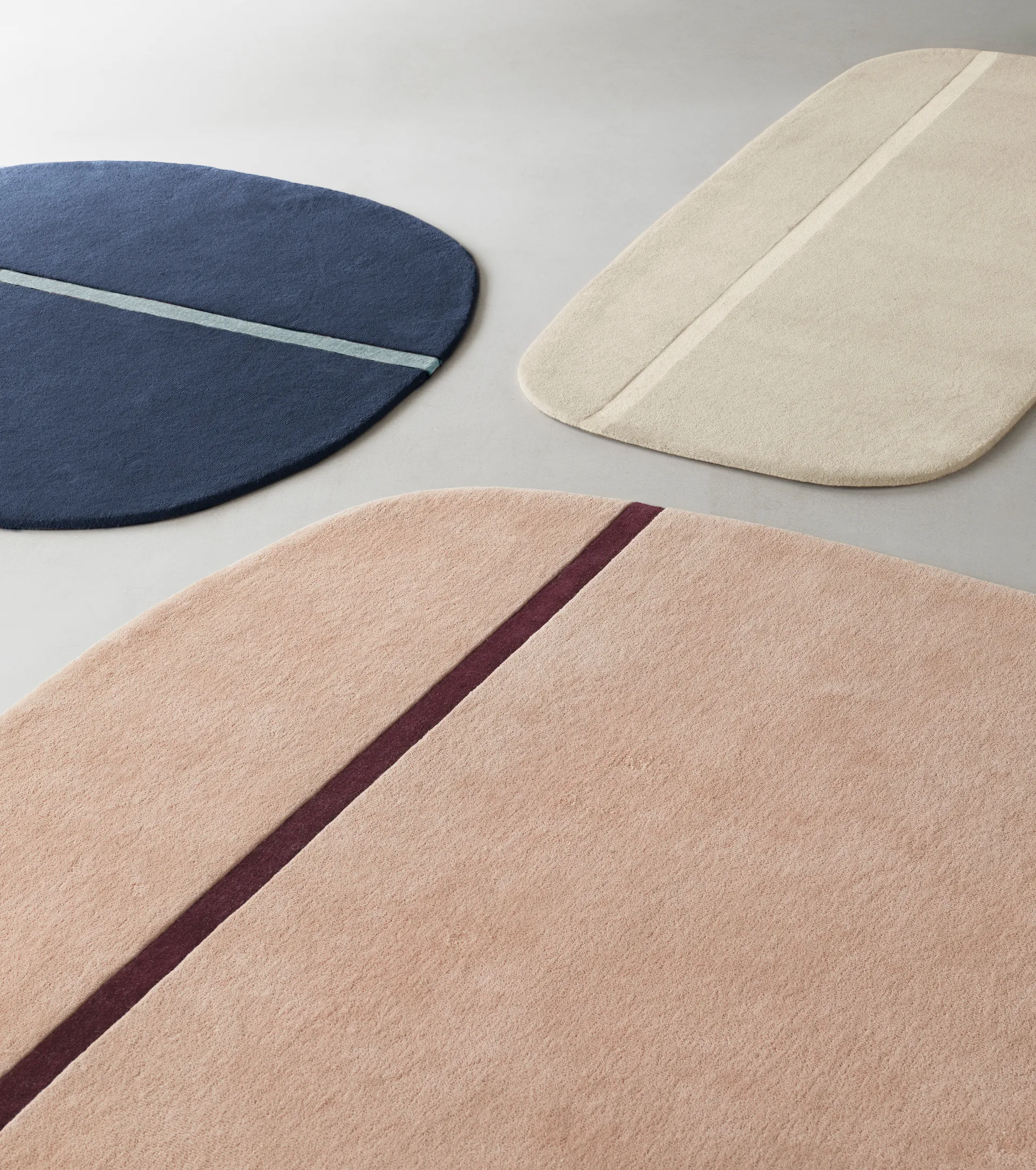 Oona Teppich 140 x 140cm, Blau Normann Copenhagen