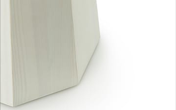 Pine table small Ø45cm H:40,6cm - Light Green - Normann Copenhagen