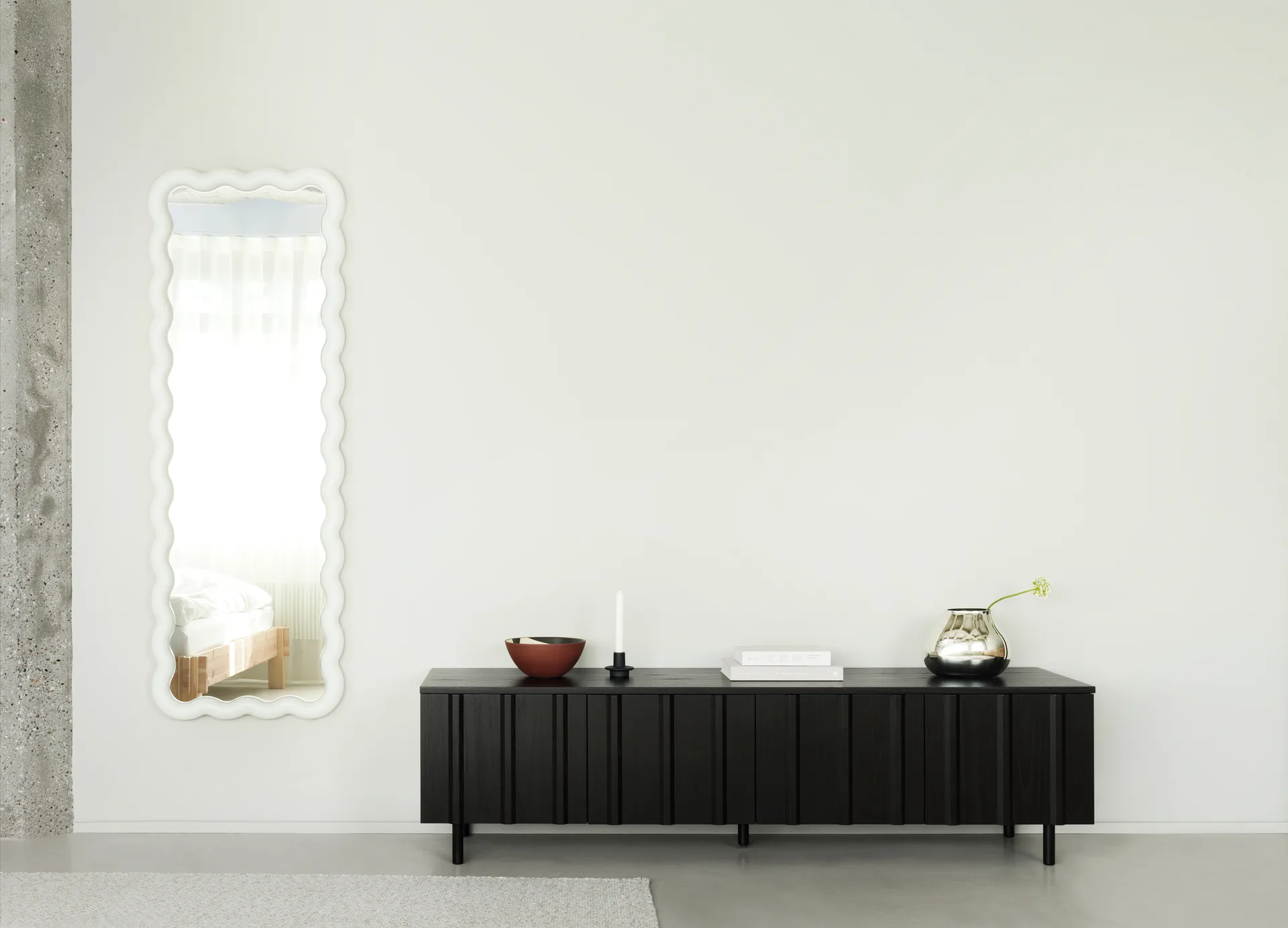 Rib Sideboard niedrig, Soft Black Normann Copenhagen