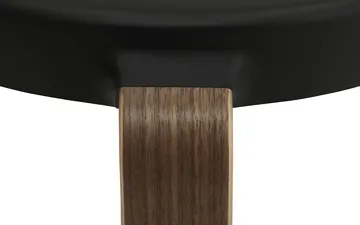 Tap Hocker - Black, Walnussholzbeine - Normann Copenhagen