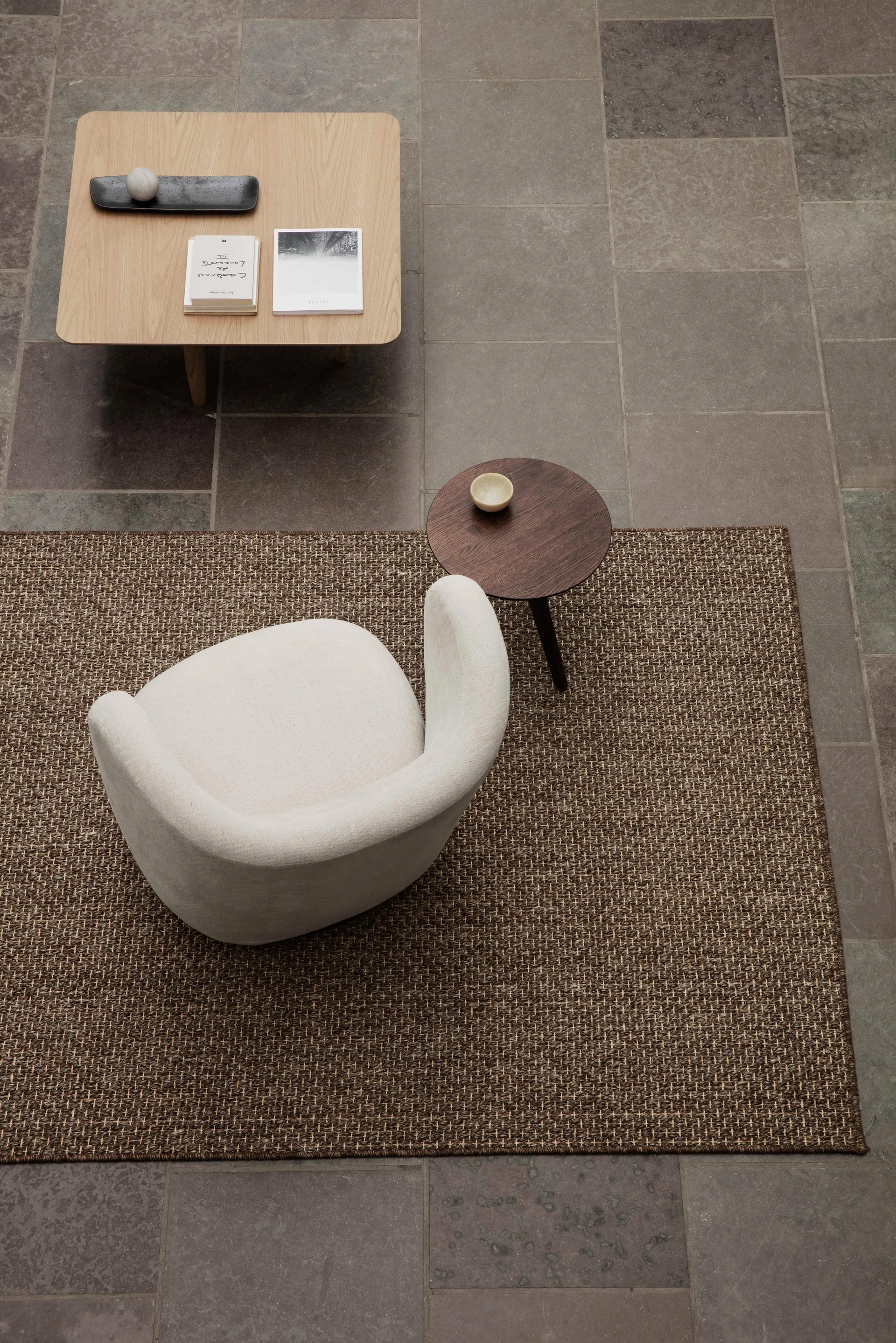 Fin Beistelltisch Ø 40 cm, Dark Smoked Oak NORR11